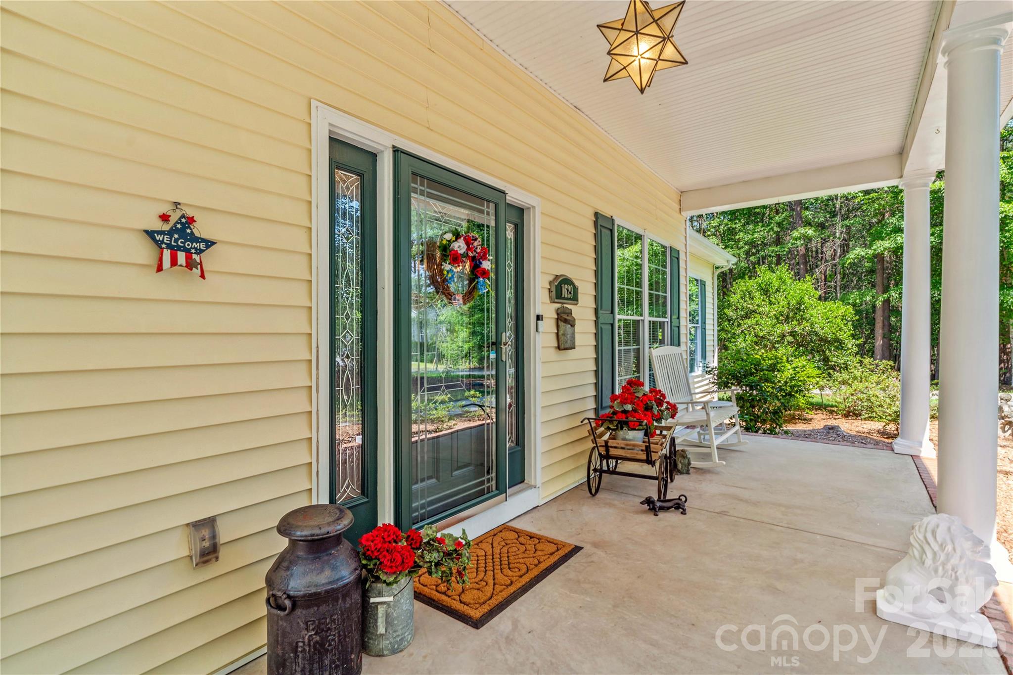 1629 Parkside Drive — Catawba