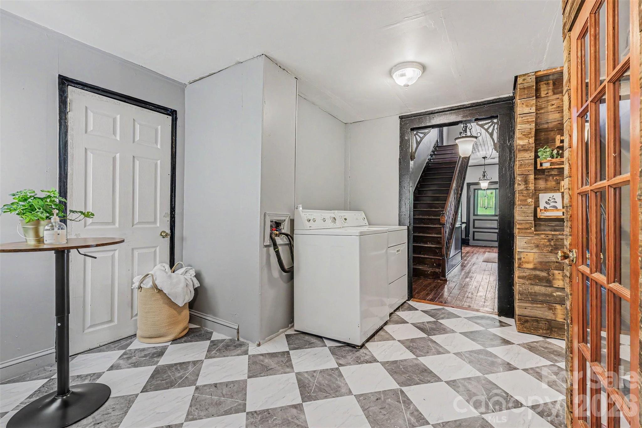 107 Hinton Street — Chester
