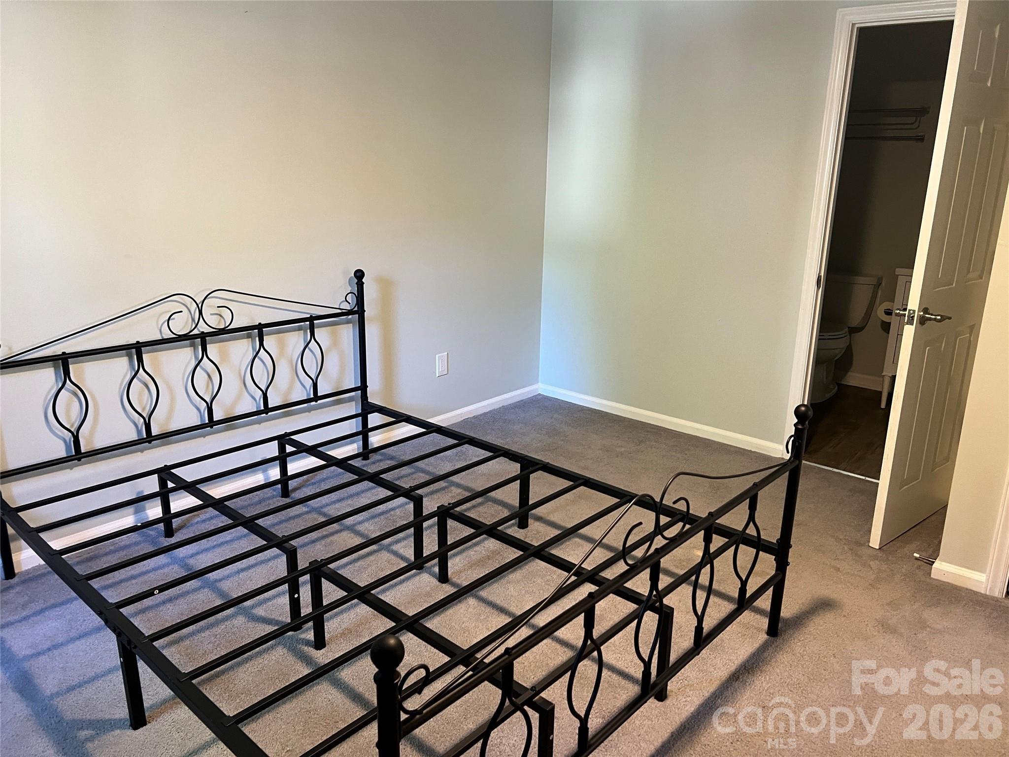 610 Britton Creek Drive — Hendersonville