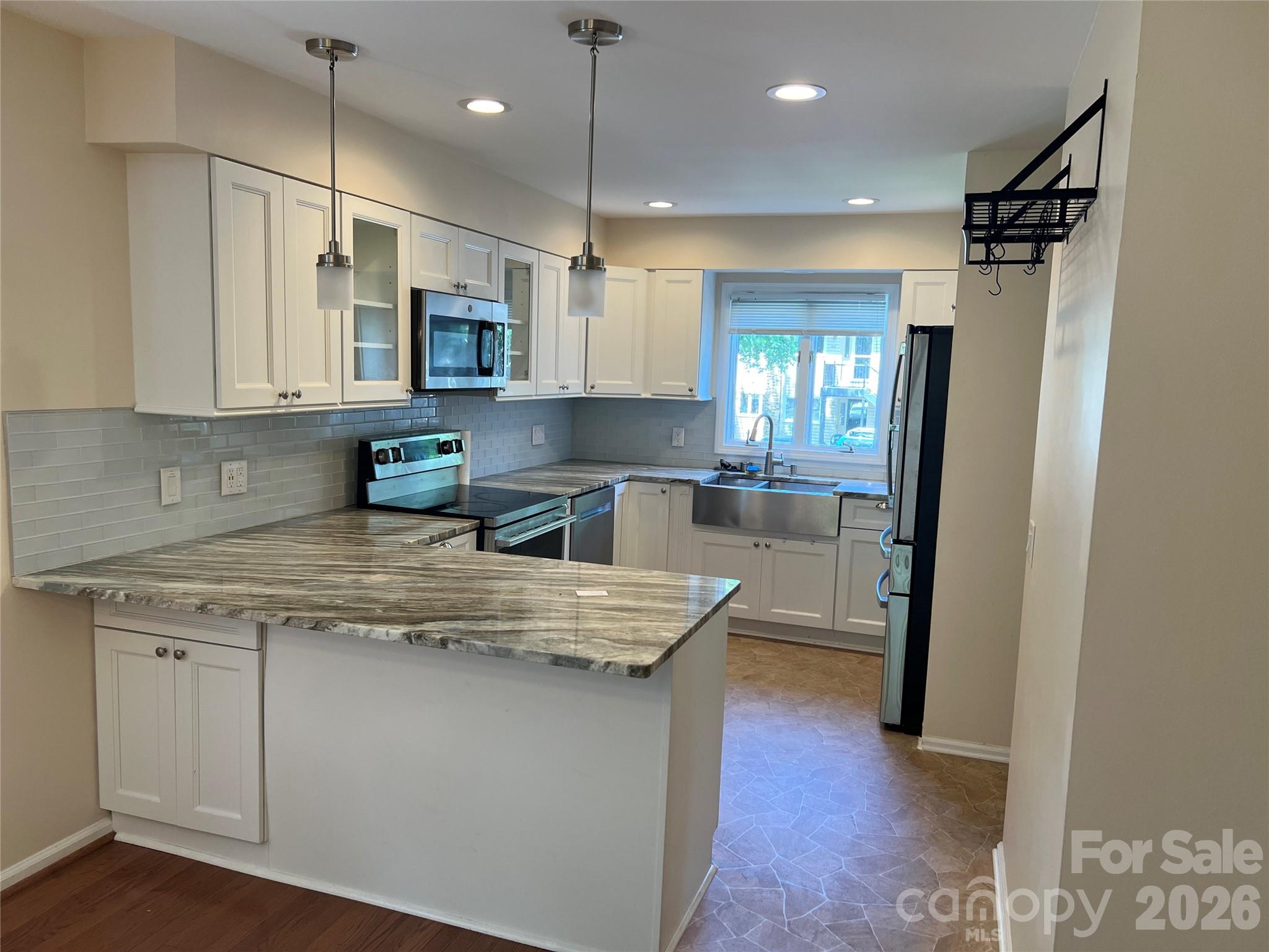 610 Britton Creek Drive — Hendersonville