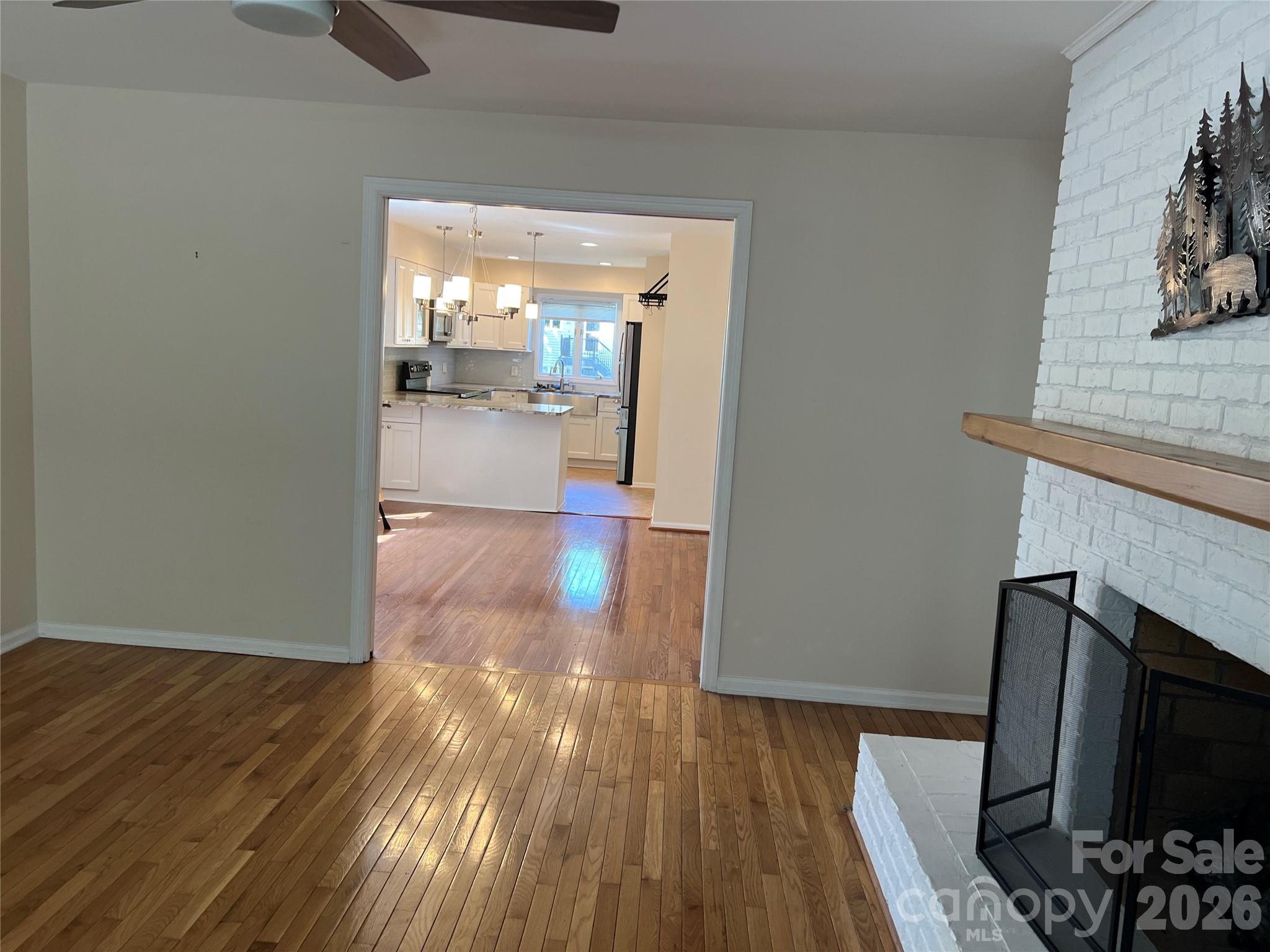 610 Britton Creek Drive — Hendersonville