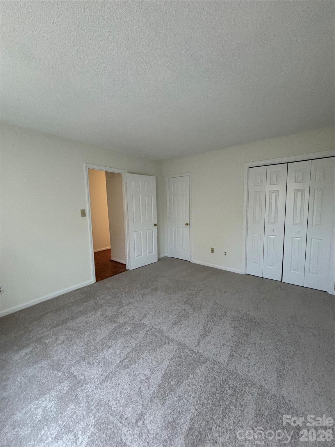 10910 Winterbourne Court — Charlotte