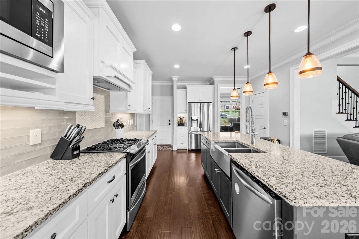 7105 Rae Farms Way — Greensboro