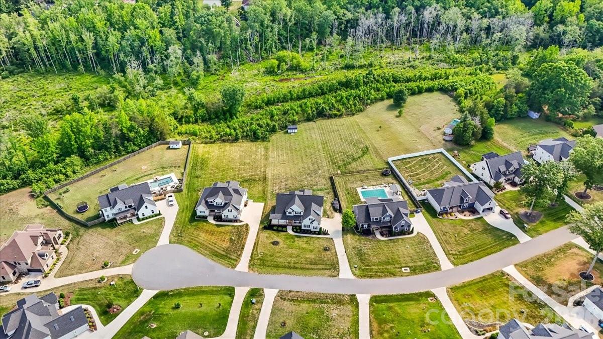 7105 Rae Farms Way — Greensboro