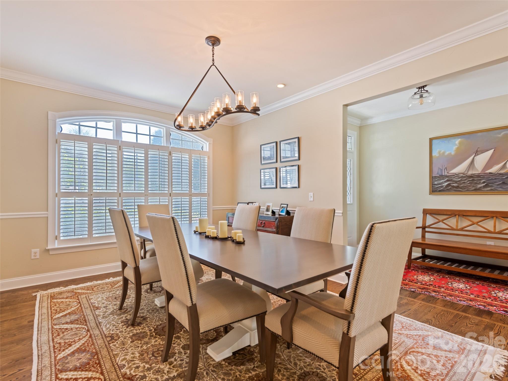 5 Split Creek Court — Mills River