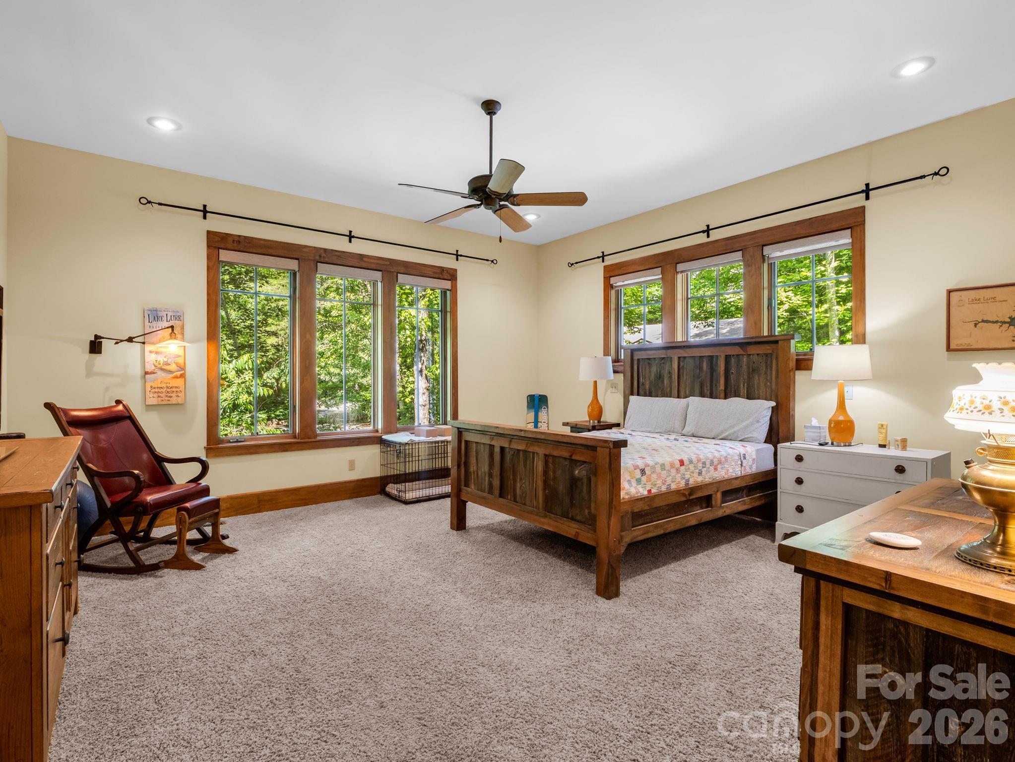 5 Longfellow Drive — Black Mountain