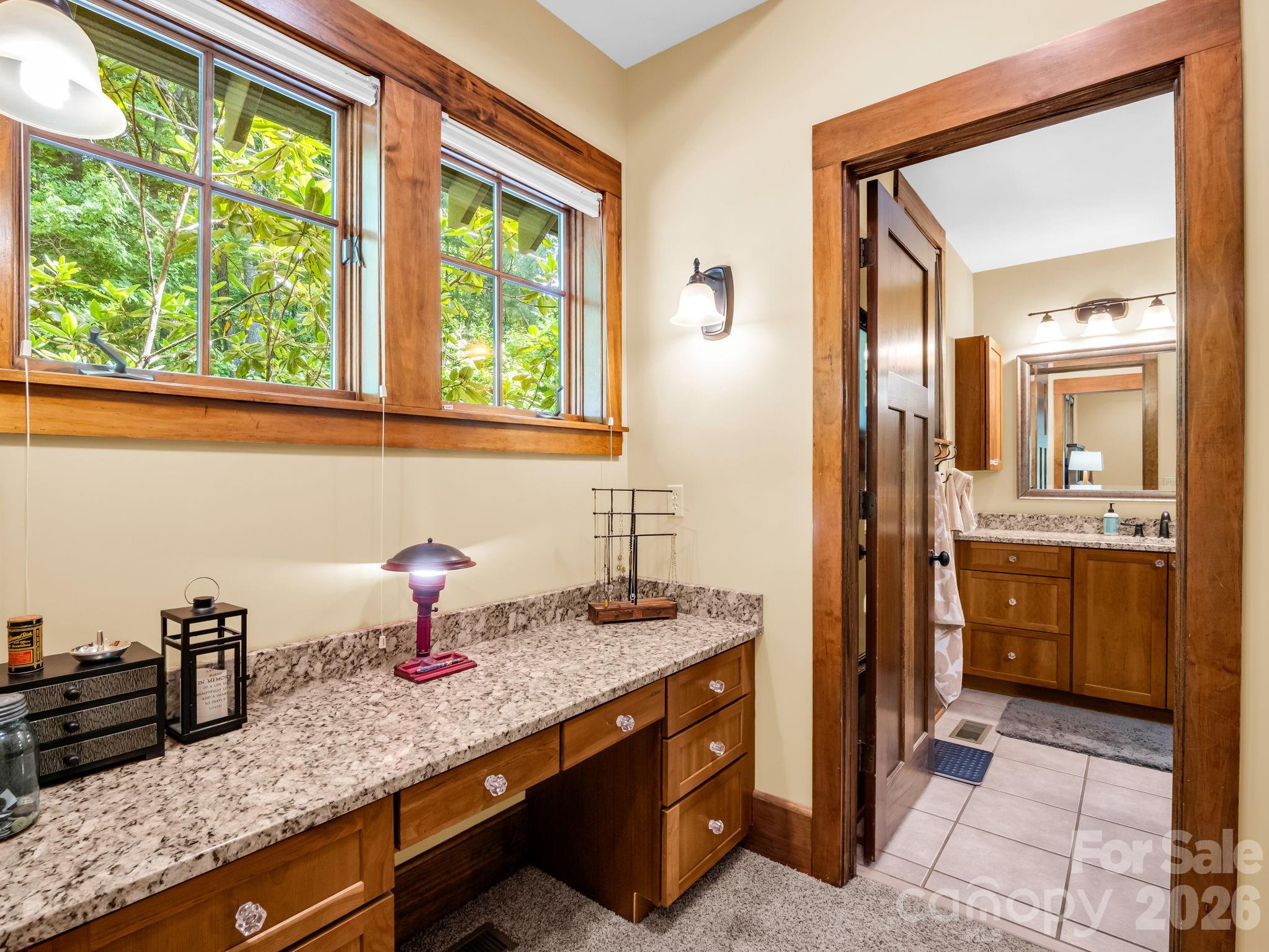 5 Longfellow Drive — Black Mountain