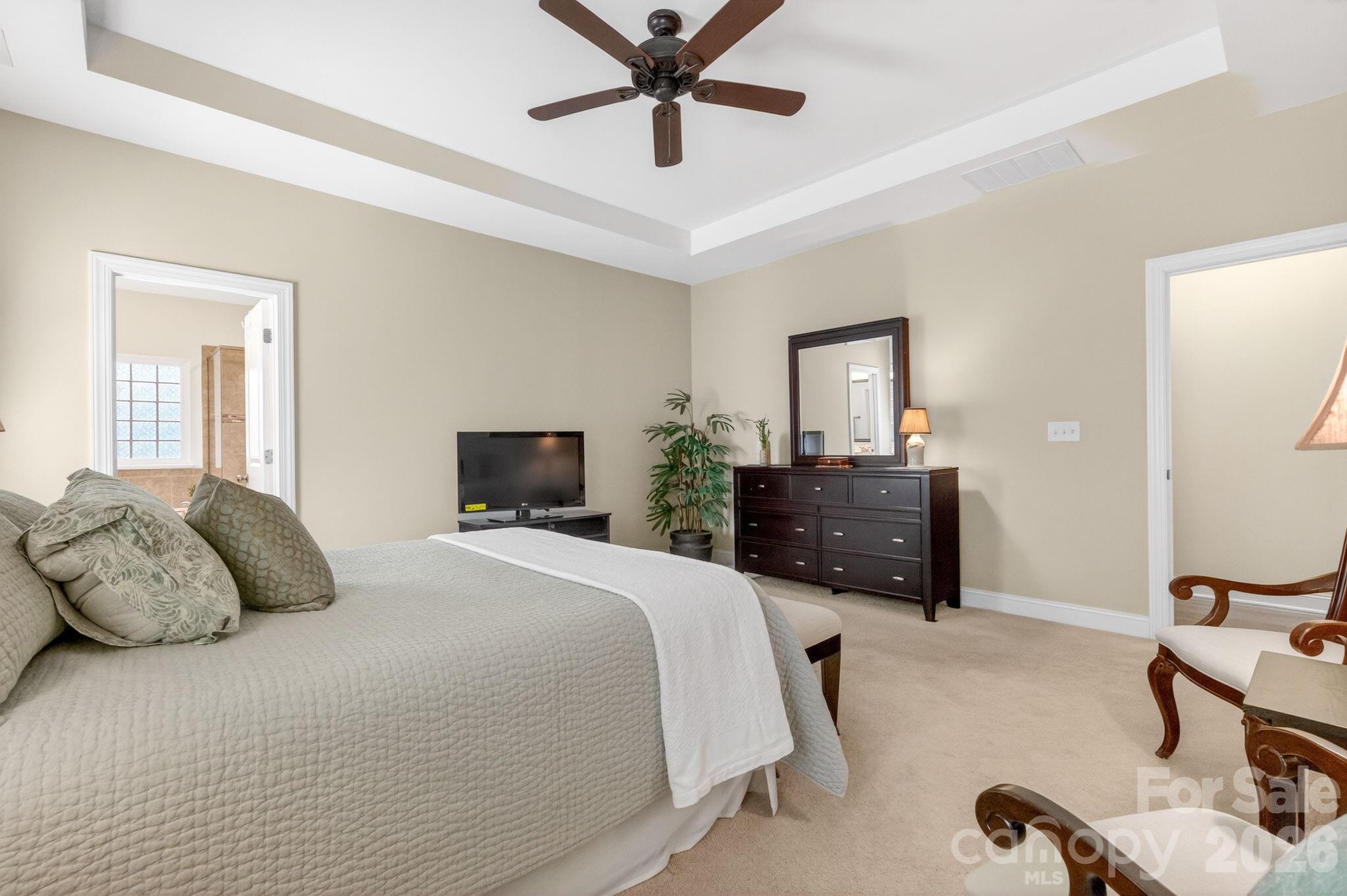 321 Calming Way — Tega Cay