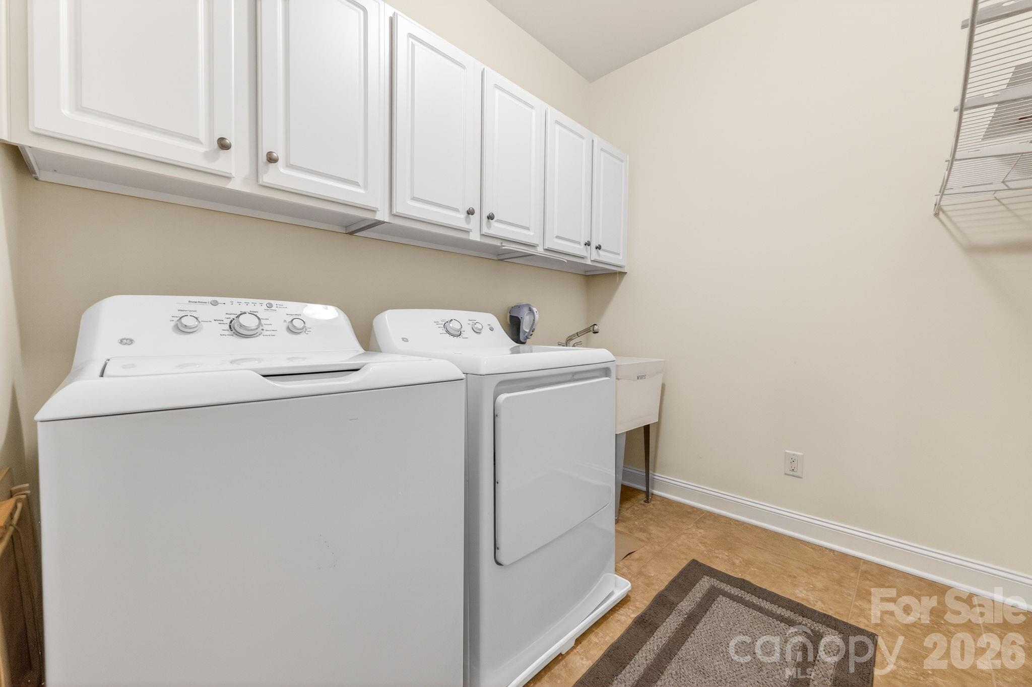 321 Calming Way — Tega Cay