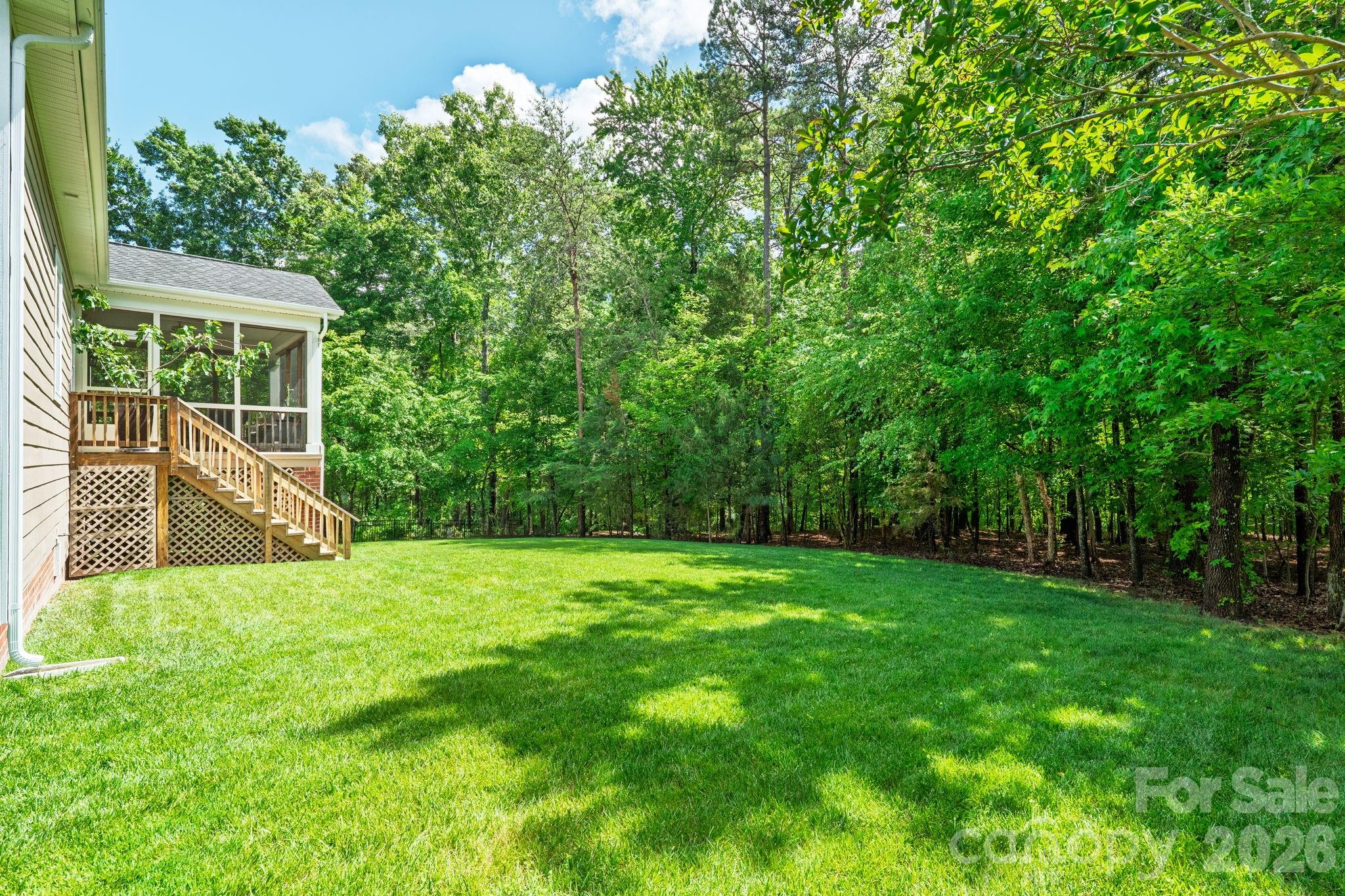 321 Calming Way — Tega Cay