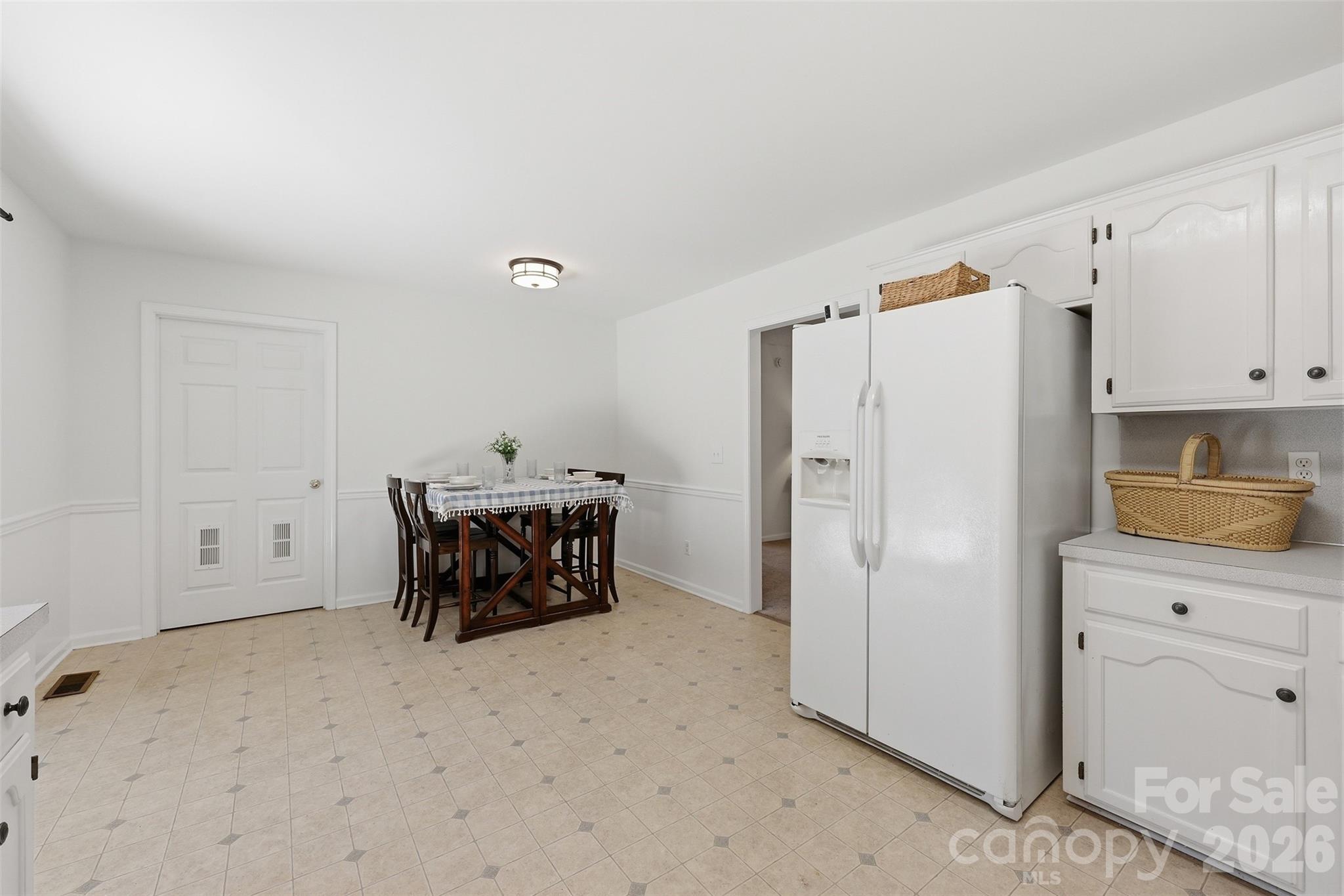 913 Pleasant Ridge Road — Fort Mill