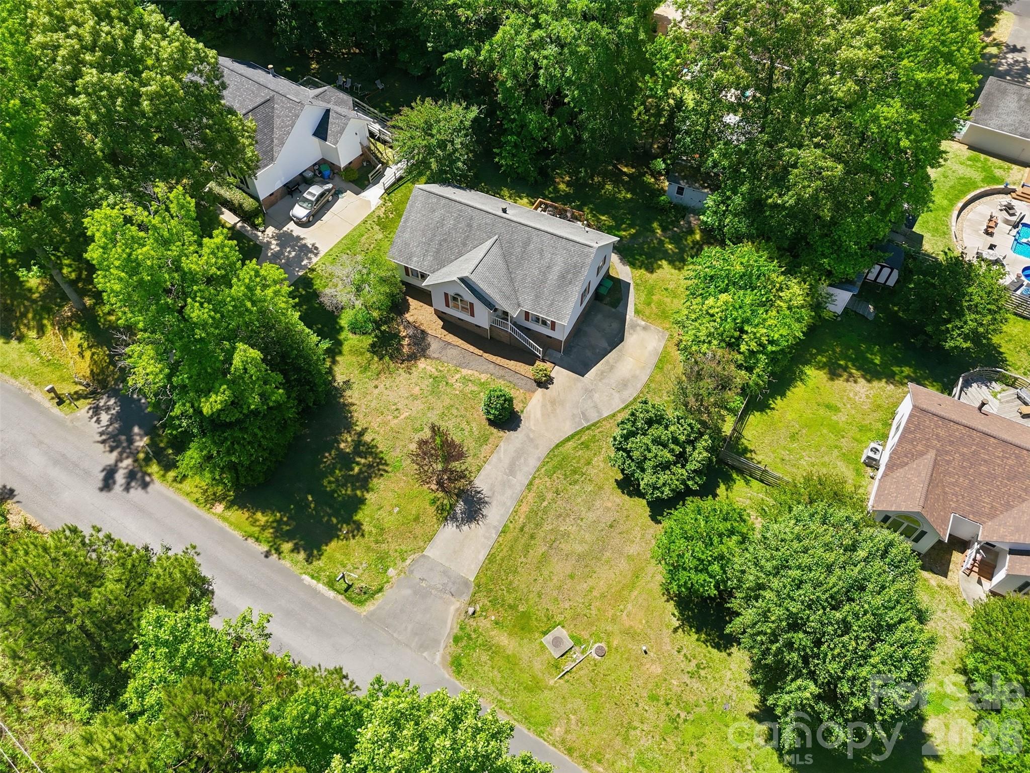 913 Pleasant Ridge Road — Fort Mill