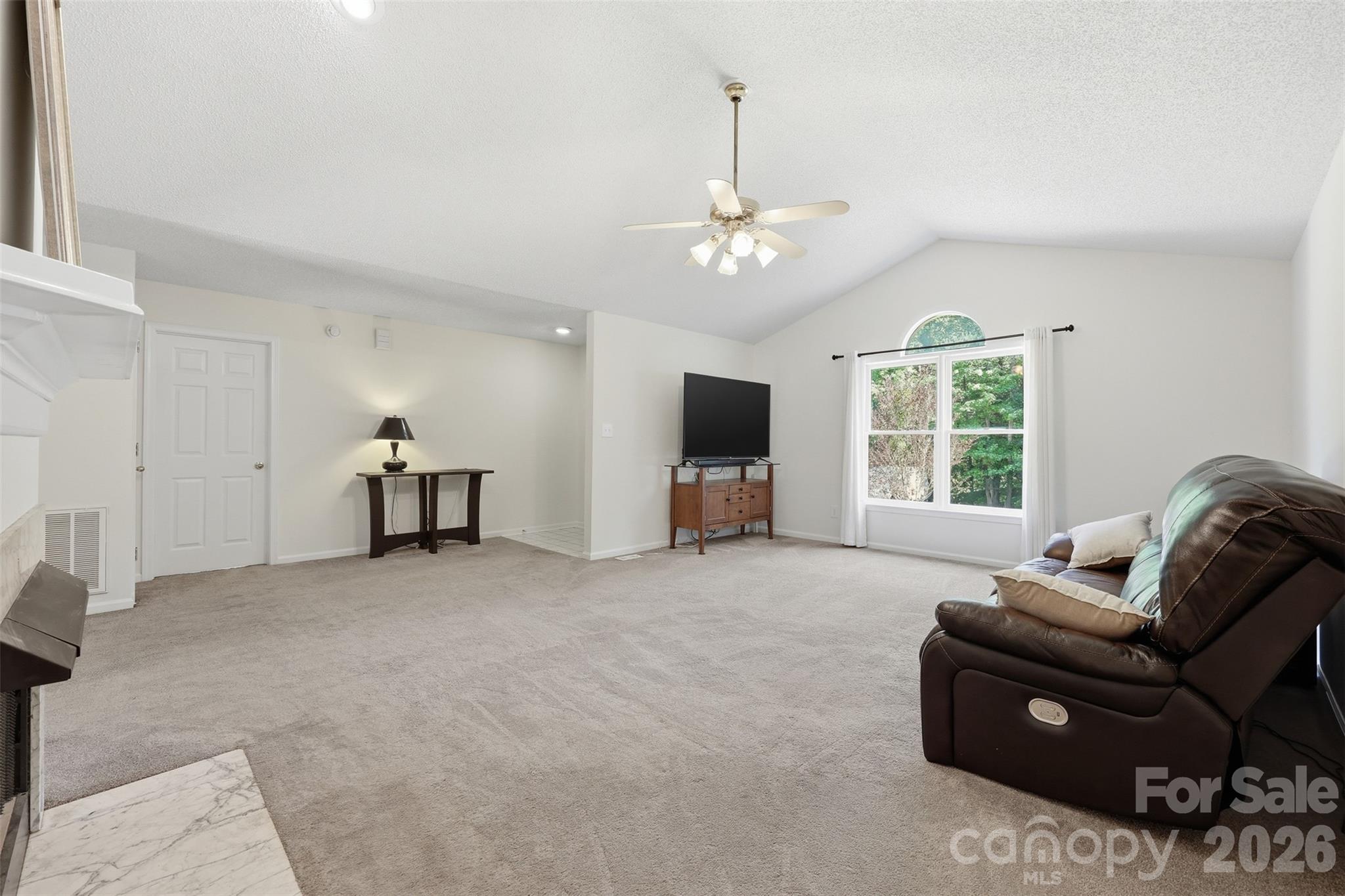 913 Pleasant Ridge Road — Fort Mill
