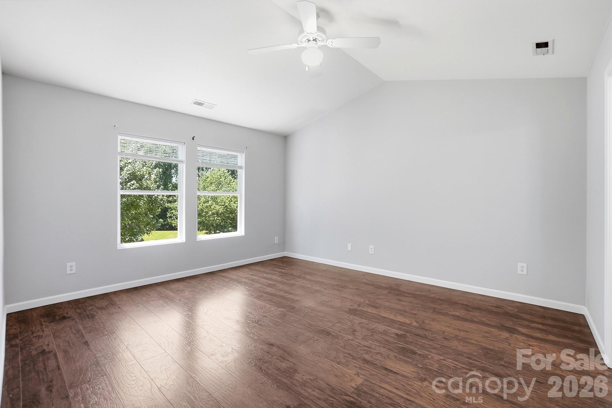 949 Willow Creek Drive — Gastonia