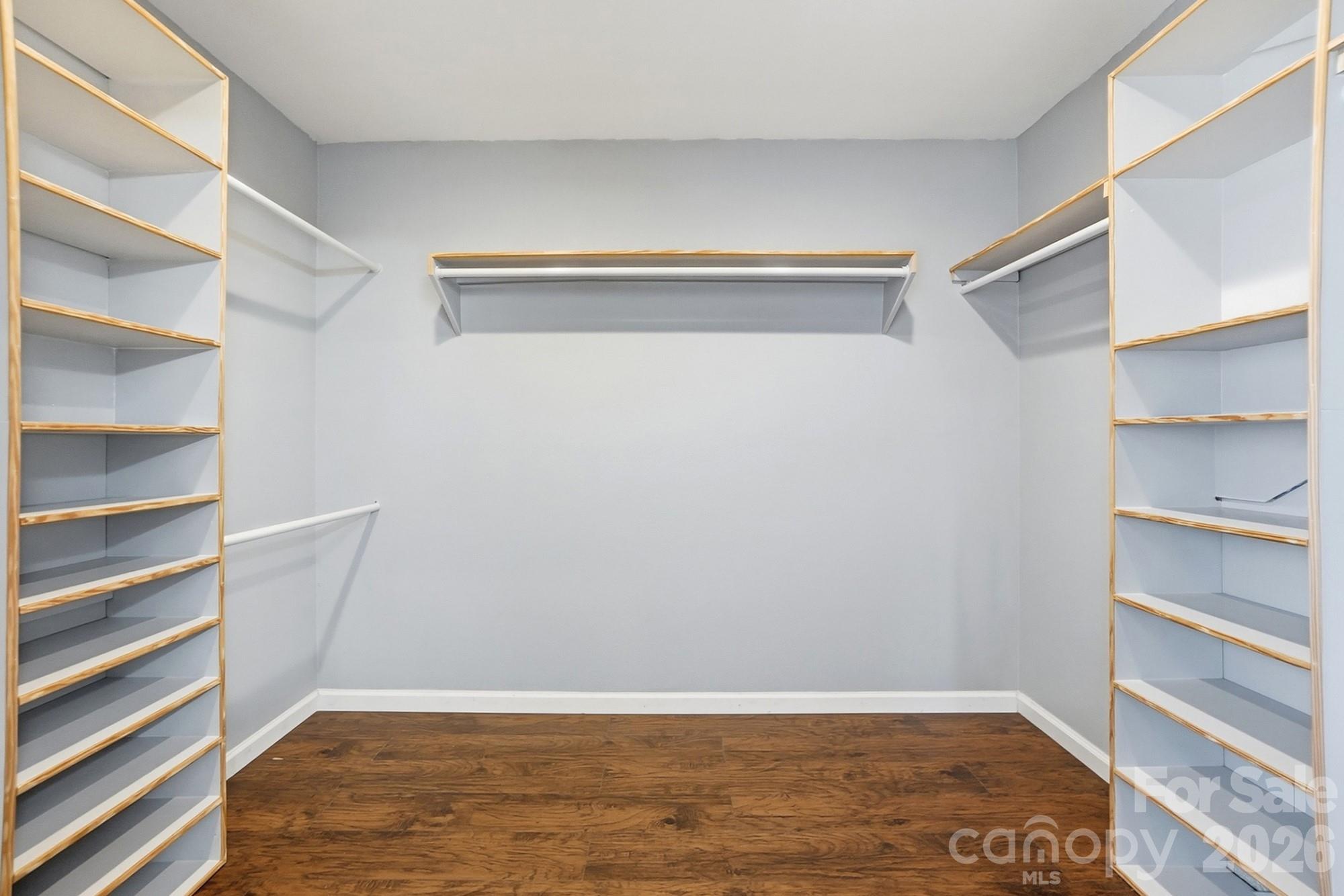 949 Willow Creek Drive — Gastonia