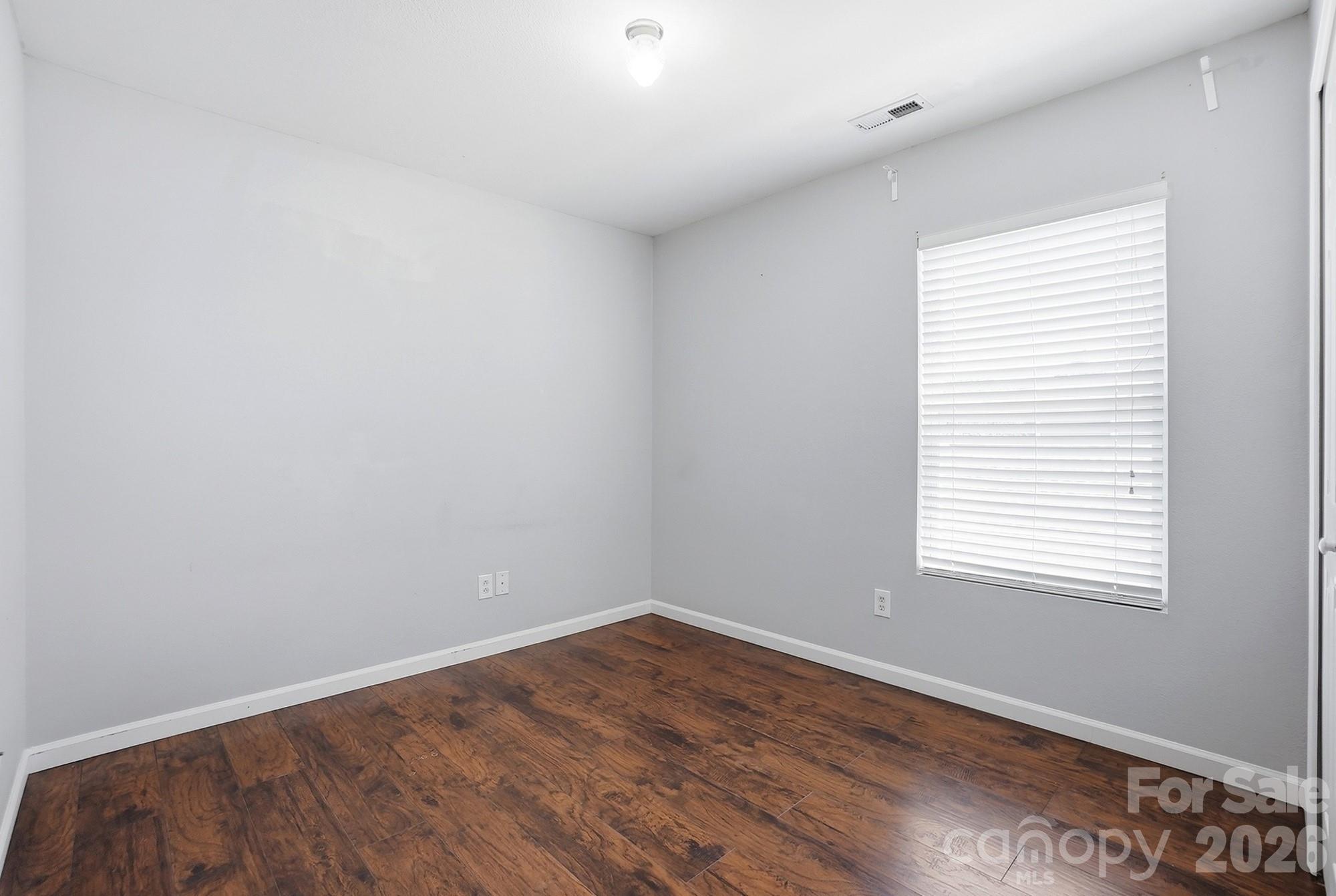 949 Willow Creek Drive — Gastonia