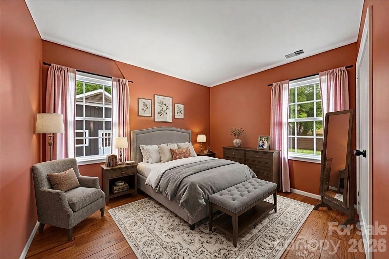 1005 Pinafore Drive — Charlotte