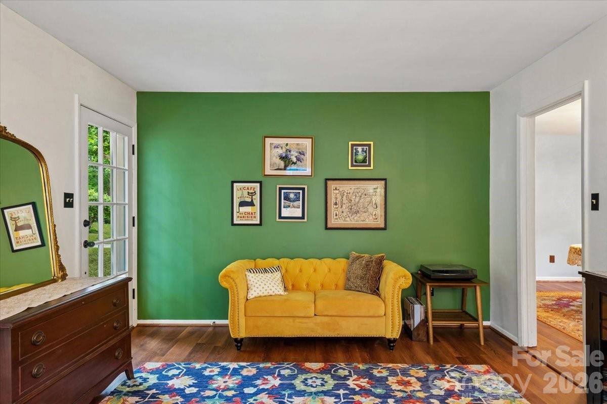 1005 Pinafore Drive — Charlotte