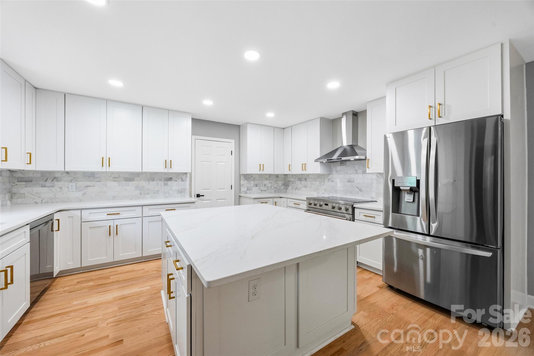 434 Sunnyside Drive SE — Concord