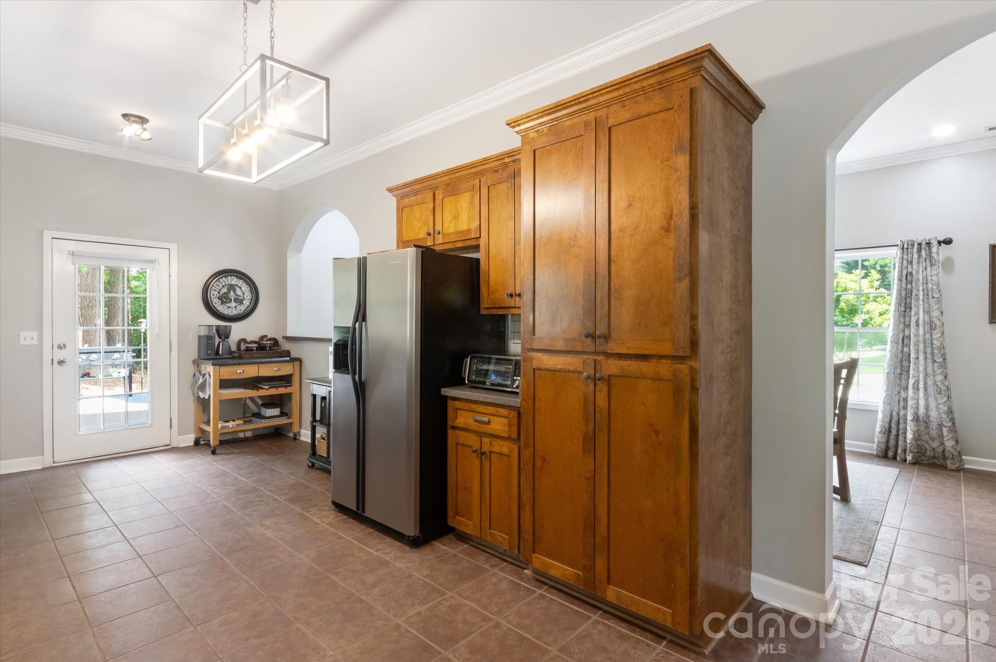 3860 Landrum Road — Columbus