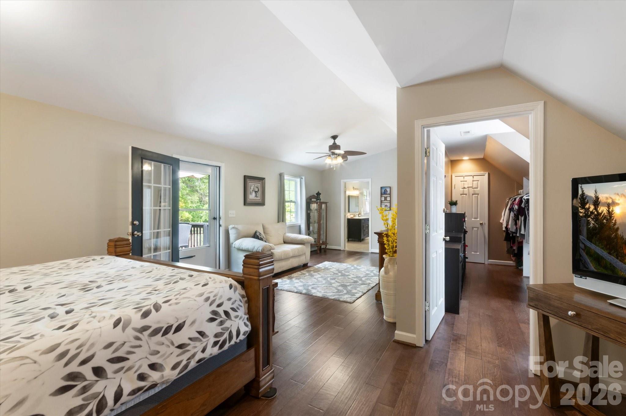 3860 Landrum Road — Columbus