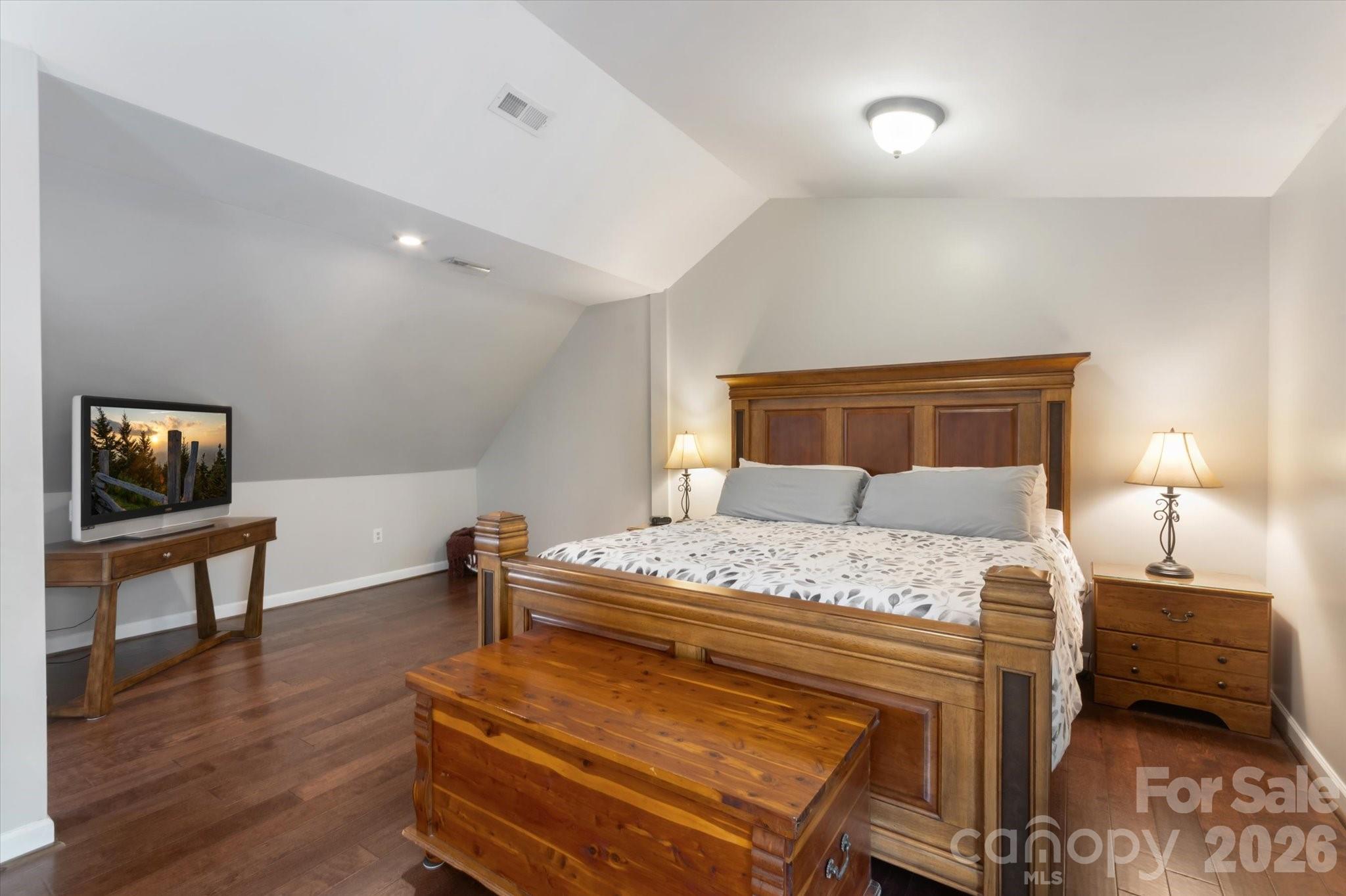 3860 Landrum Road — Columbus
