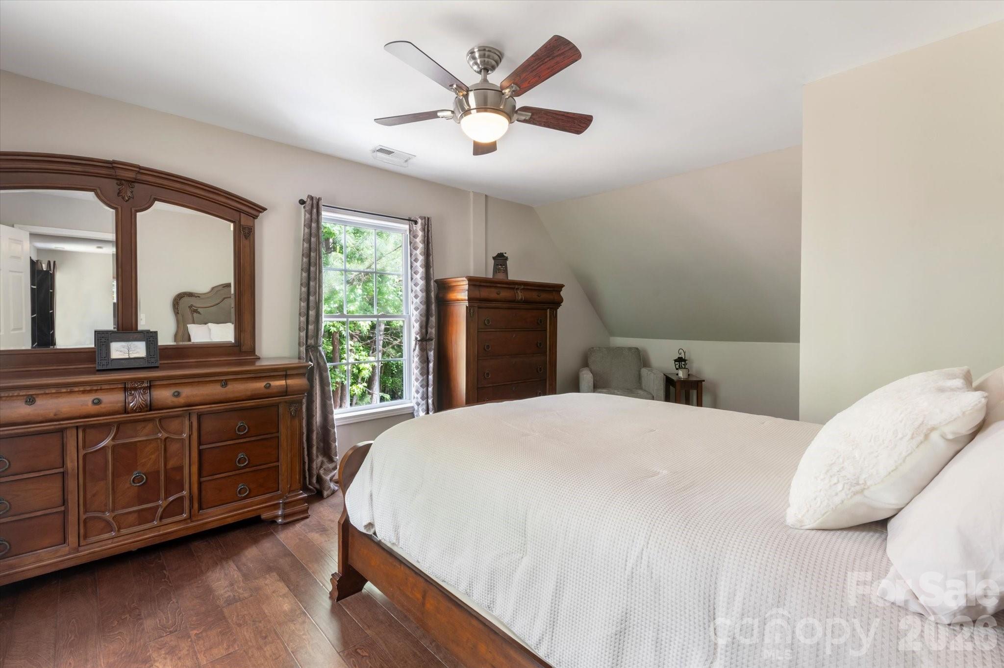 3860 Landrum Road — Columbus