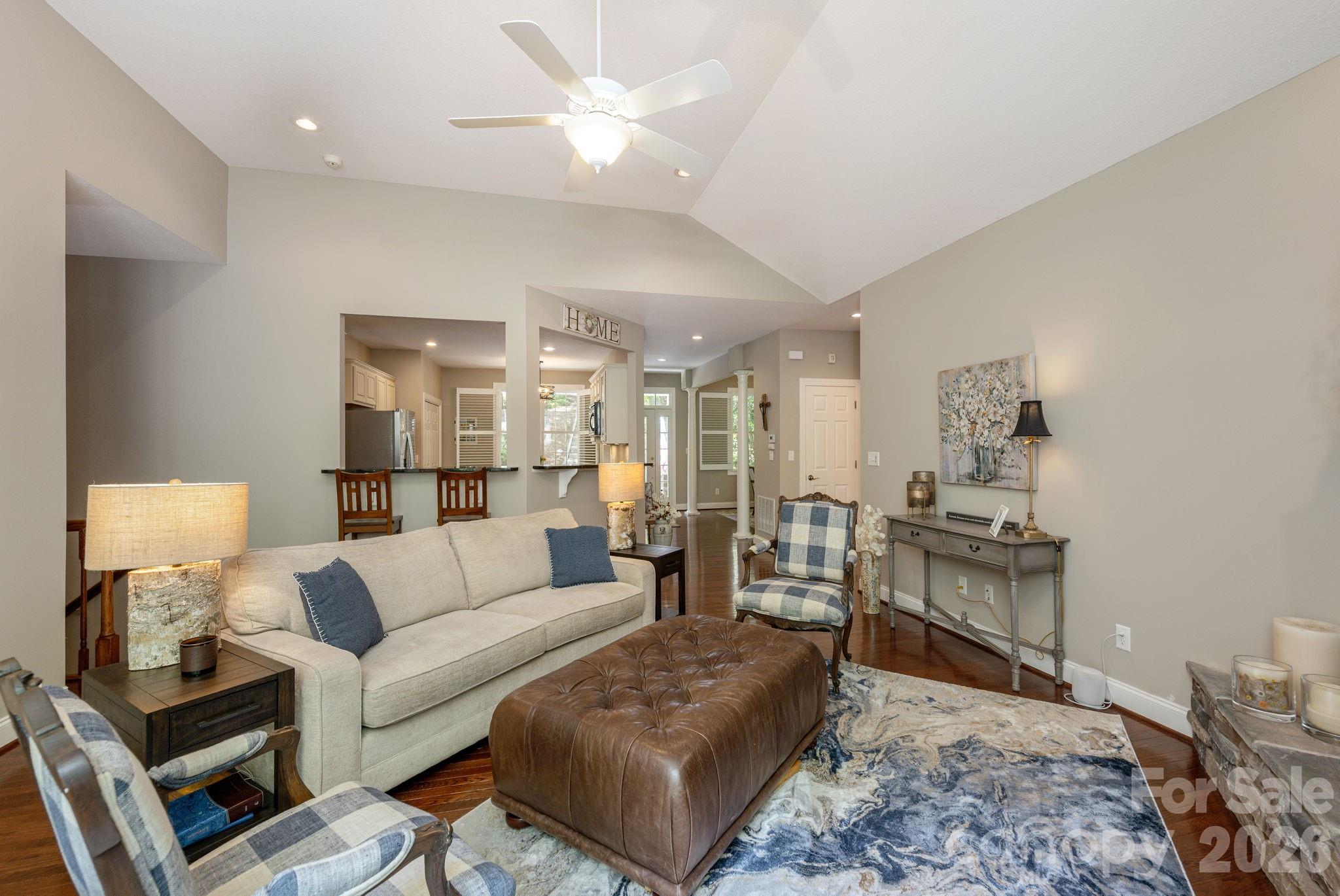 113 CHANCERY Court — Flat Rock