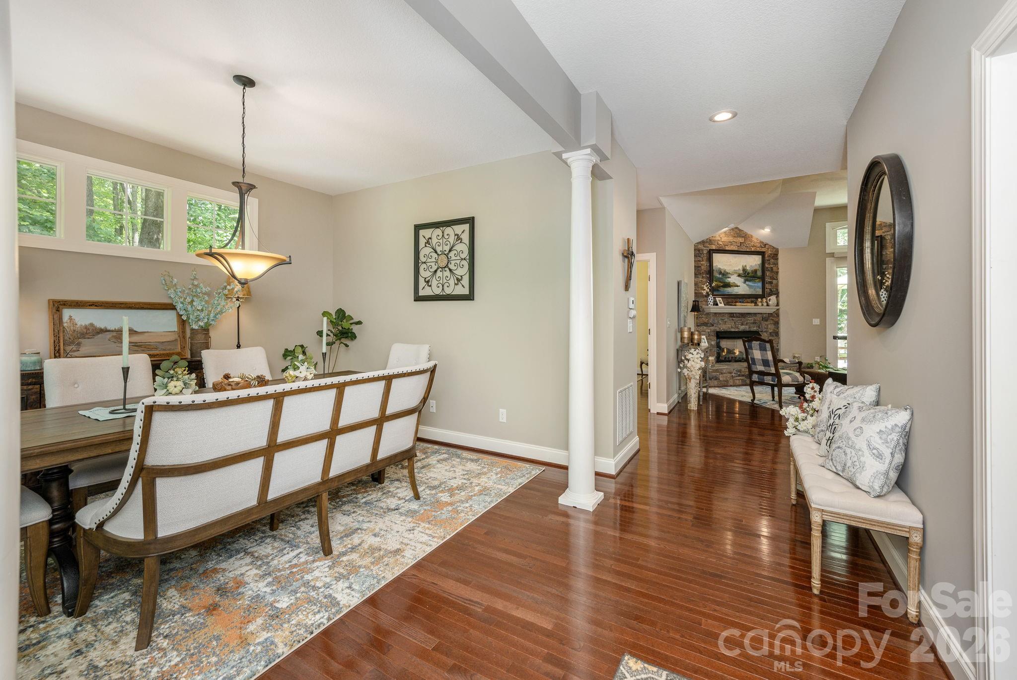 113 CHANCERY Court — Flat Rock