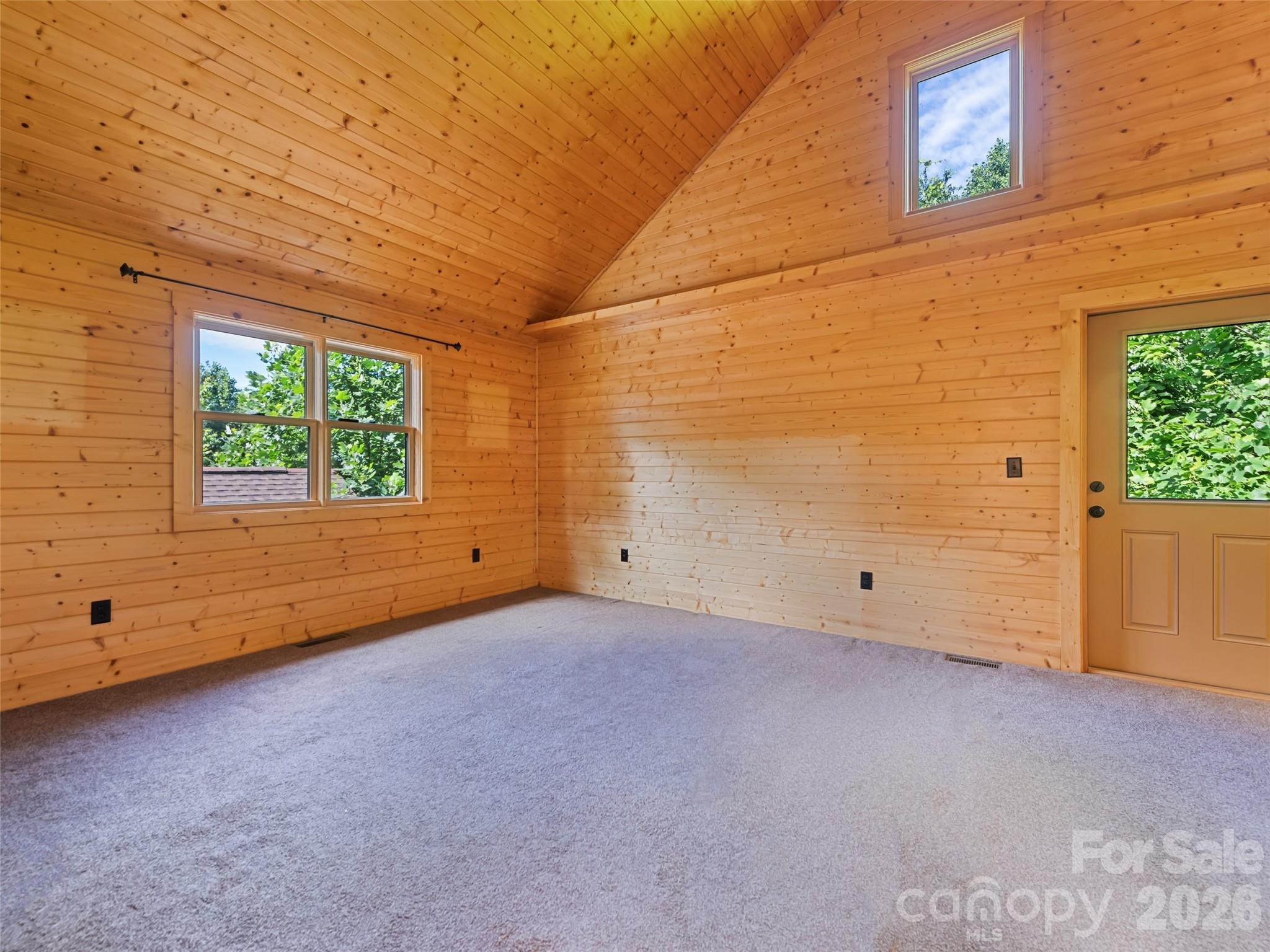 51 Stony Pond Lane — Canton