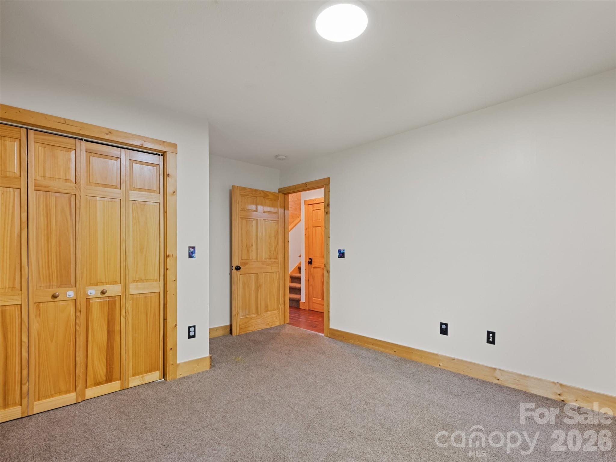 51 Stony Pond Lane — Canton