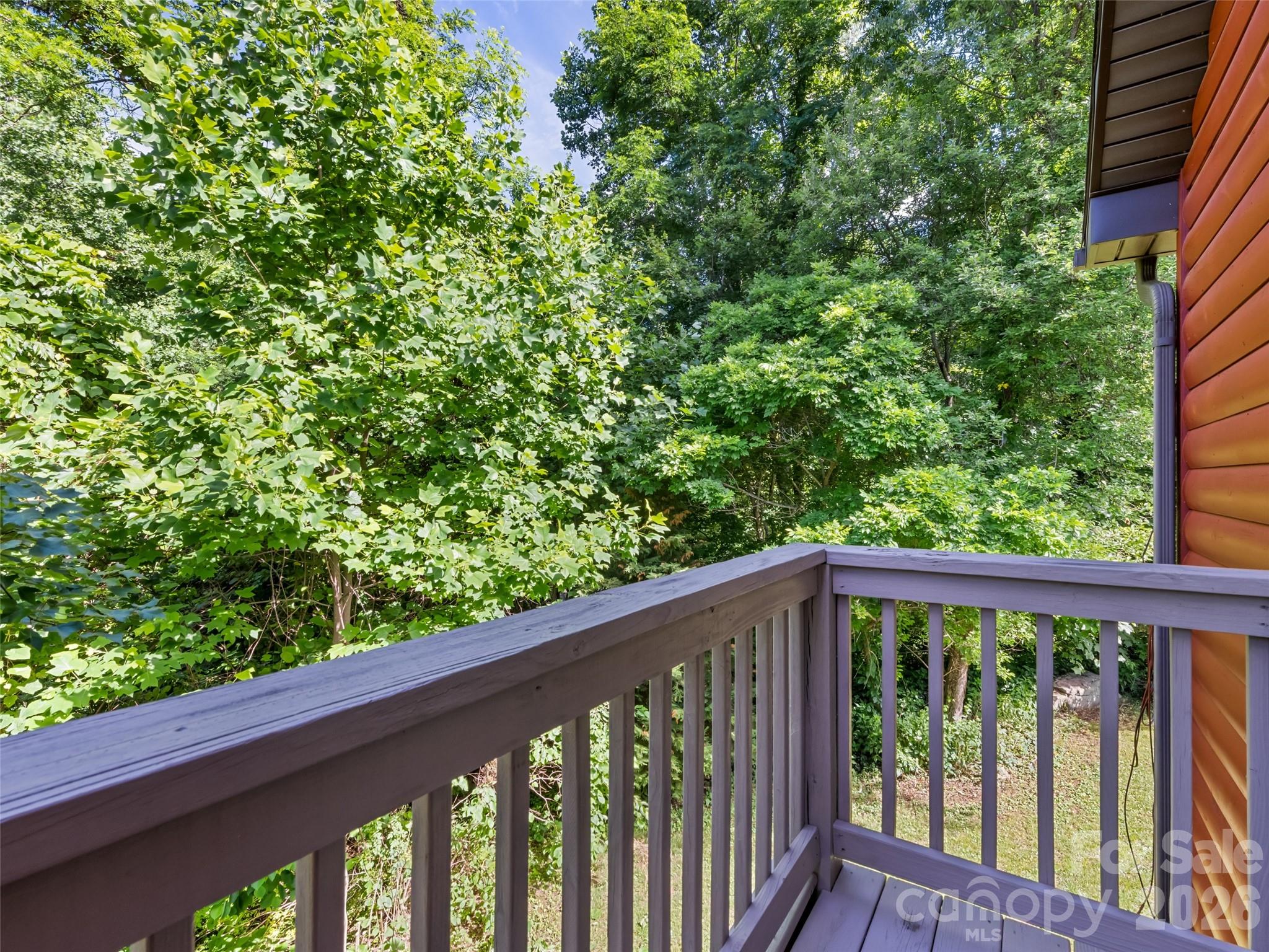 51 Stony Pond Lane — Canton