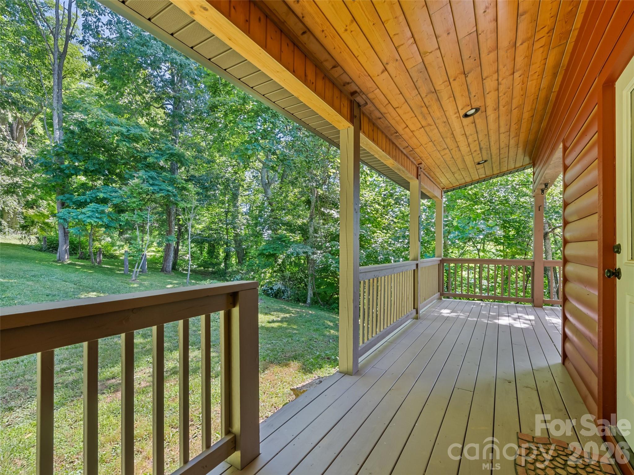 51 Stony Pond Lane — Canton