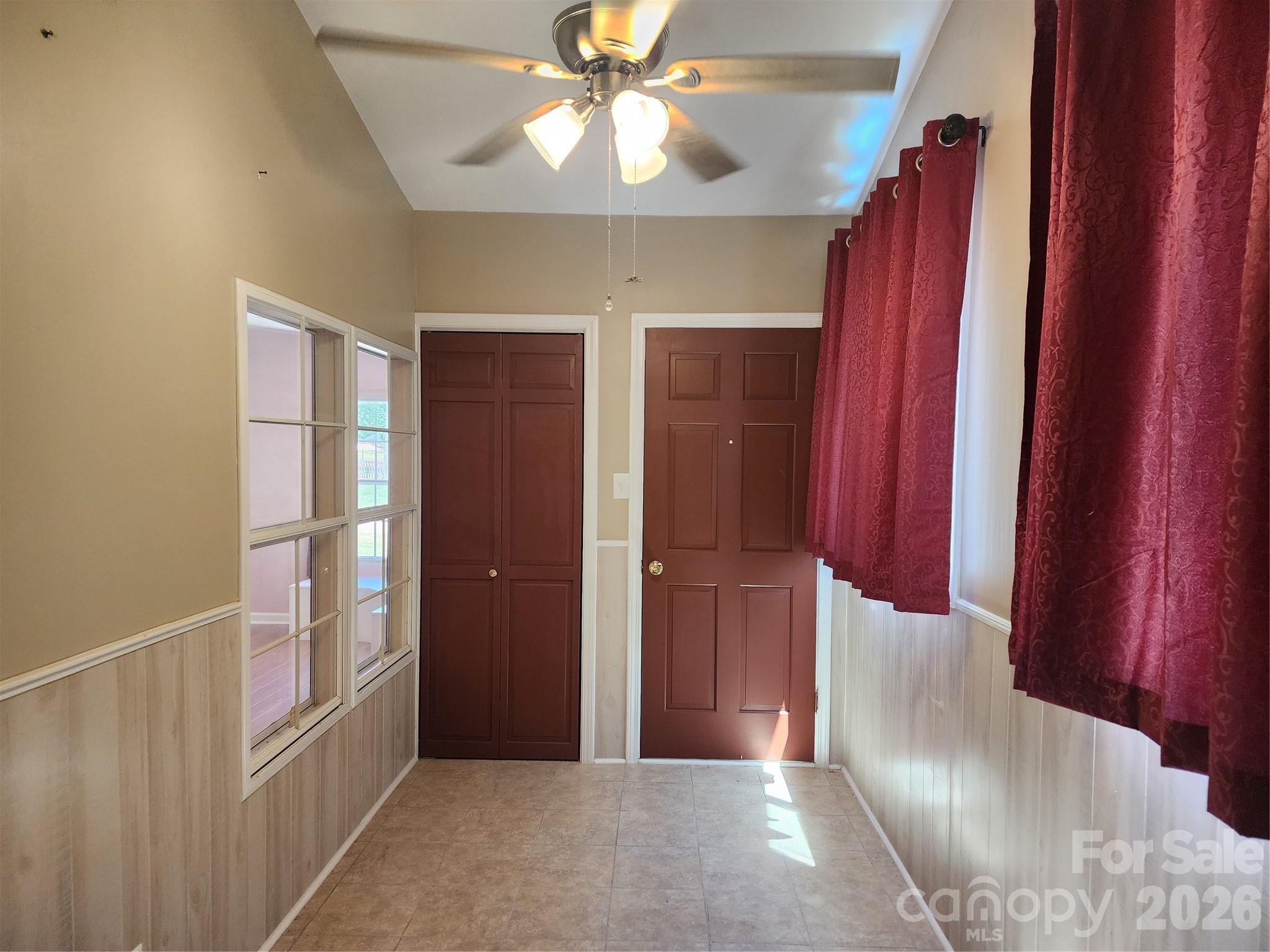189 Brook Creek Drive — Troutman