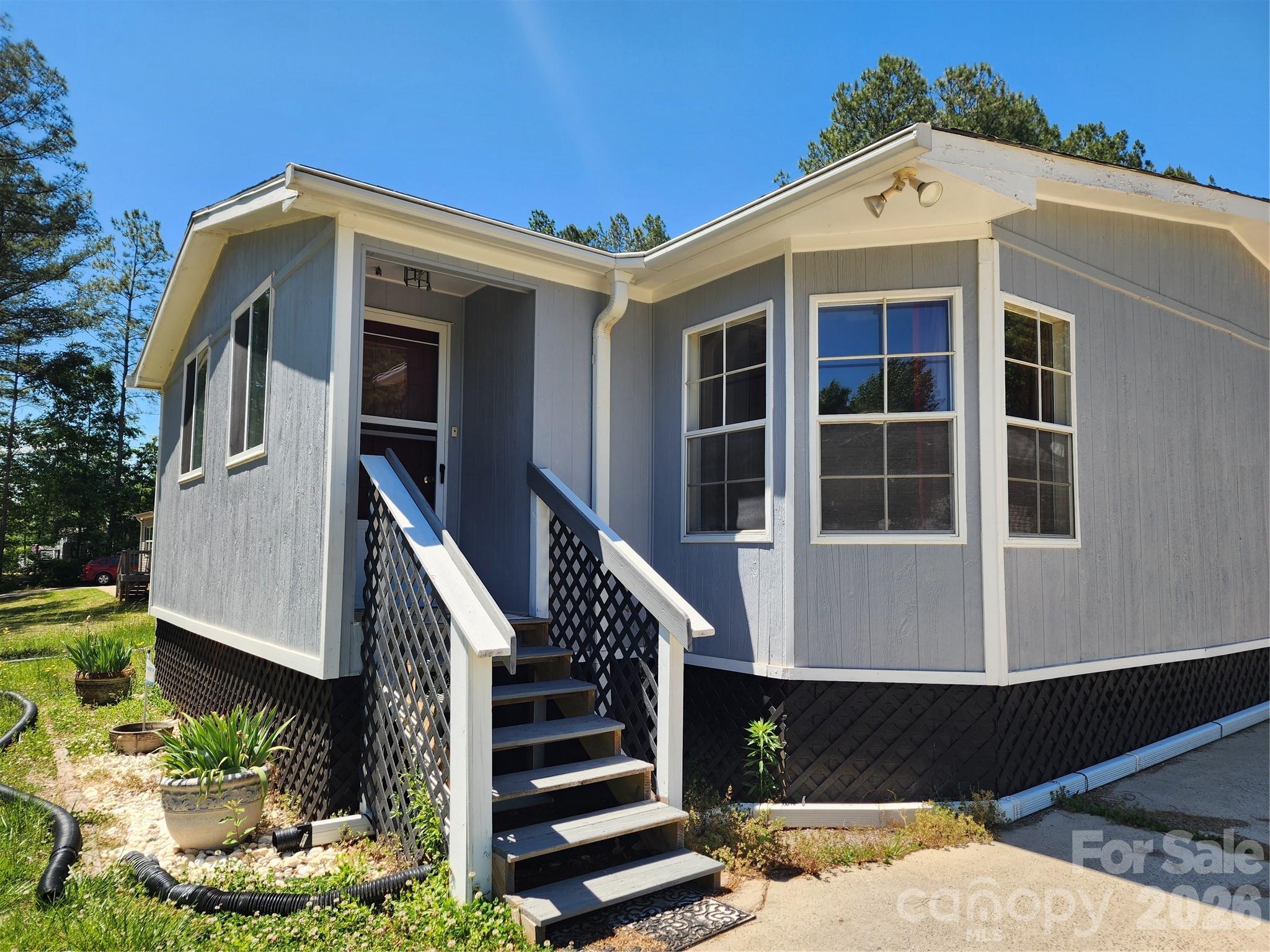 189 Brook Creek Drive — Troutman
