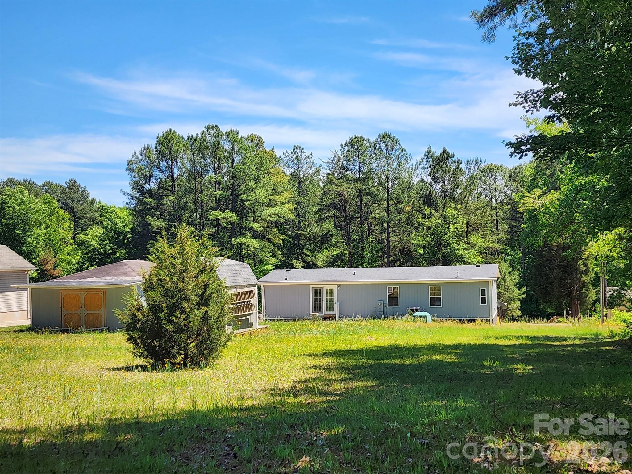 189 Brook Creek Drive — Troutman