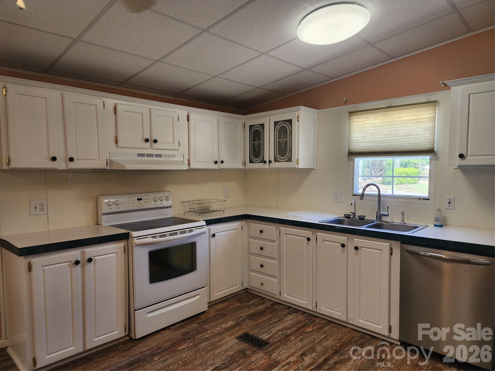 189 Brook Creek Drive — Troutman