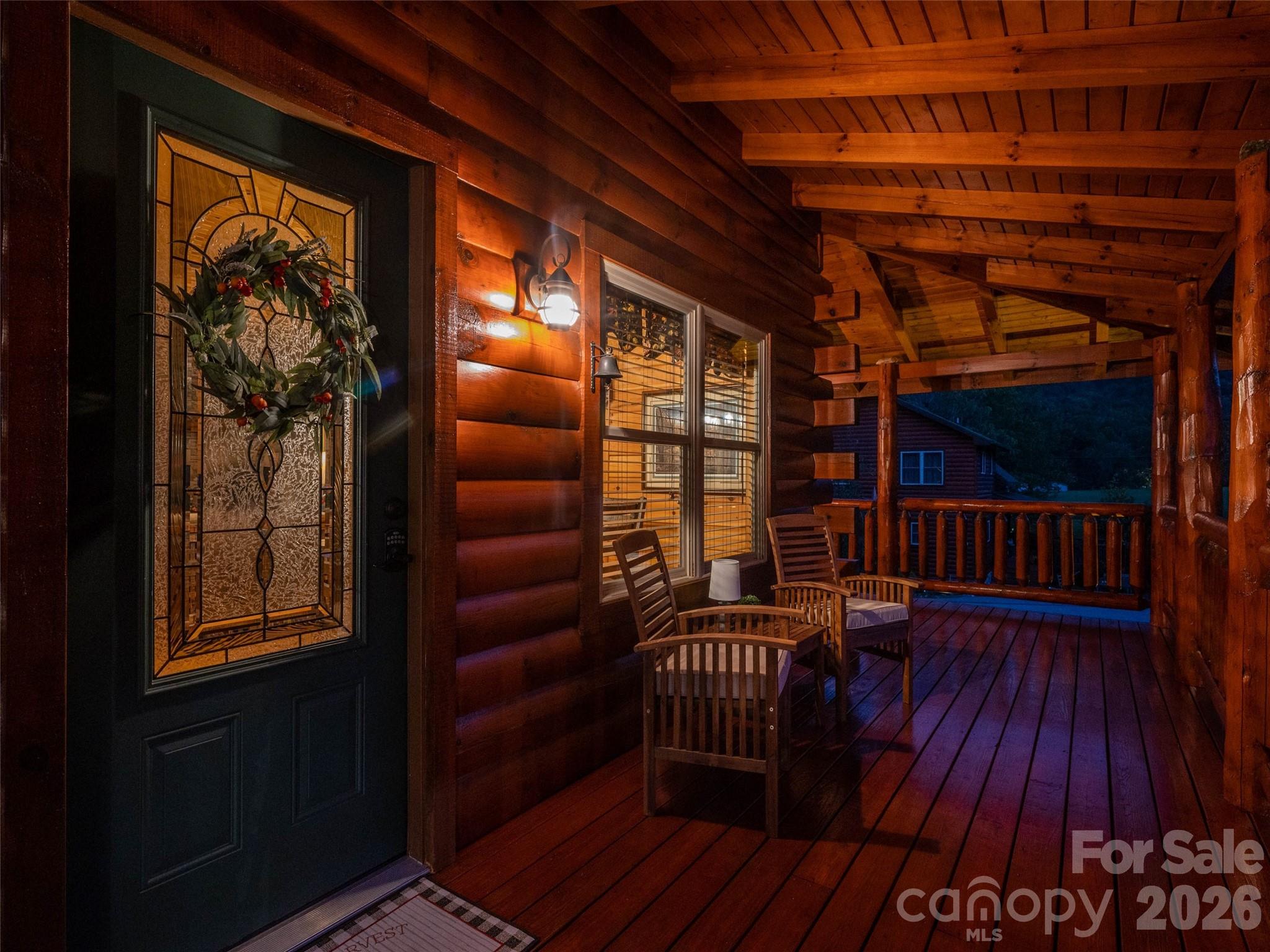 242 Panoramic Loop — Maggie Valley