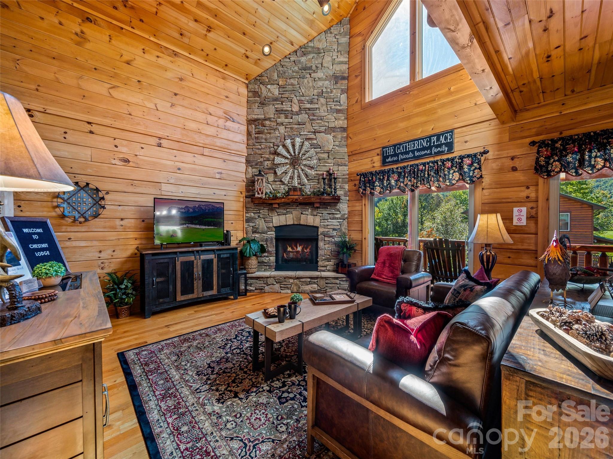 242 Panoramic Loop — Maggie Valley