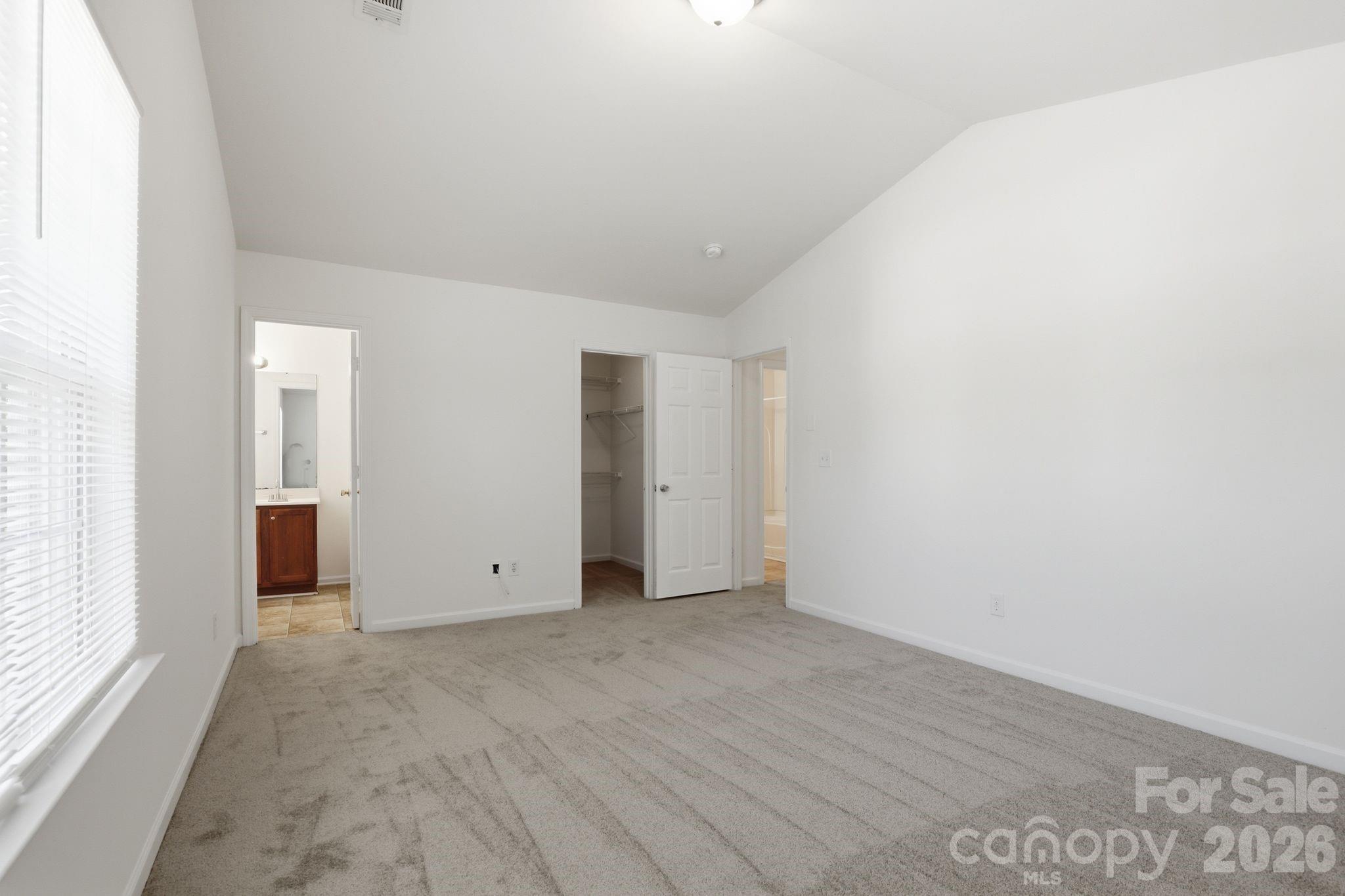 5623 Henderson Oaks Drive — Charlotte