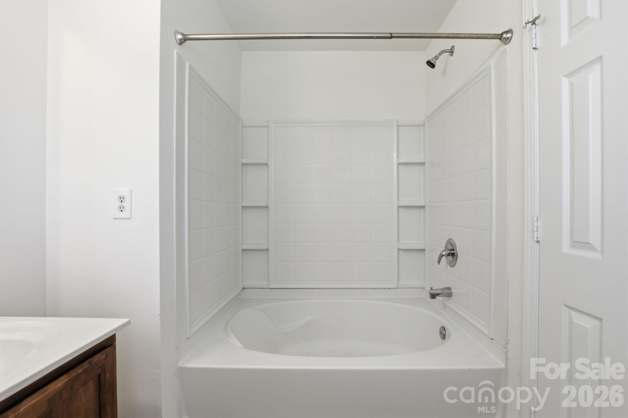 5623 Henderson Oaks Drive — Charlotte