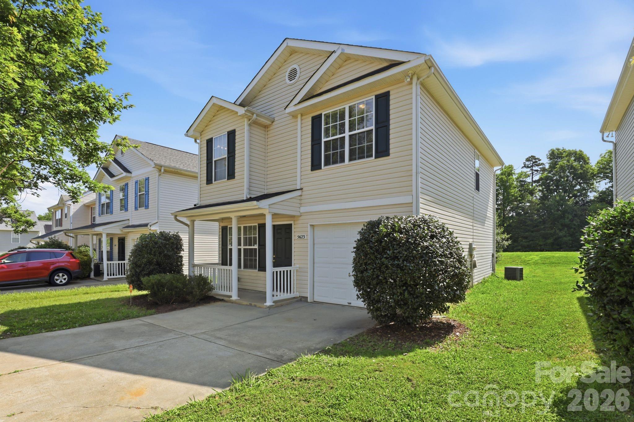5623 Henderson Oaks Drive — Charlotte