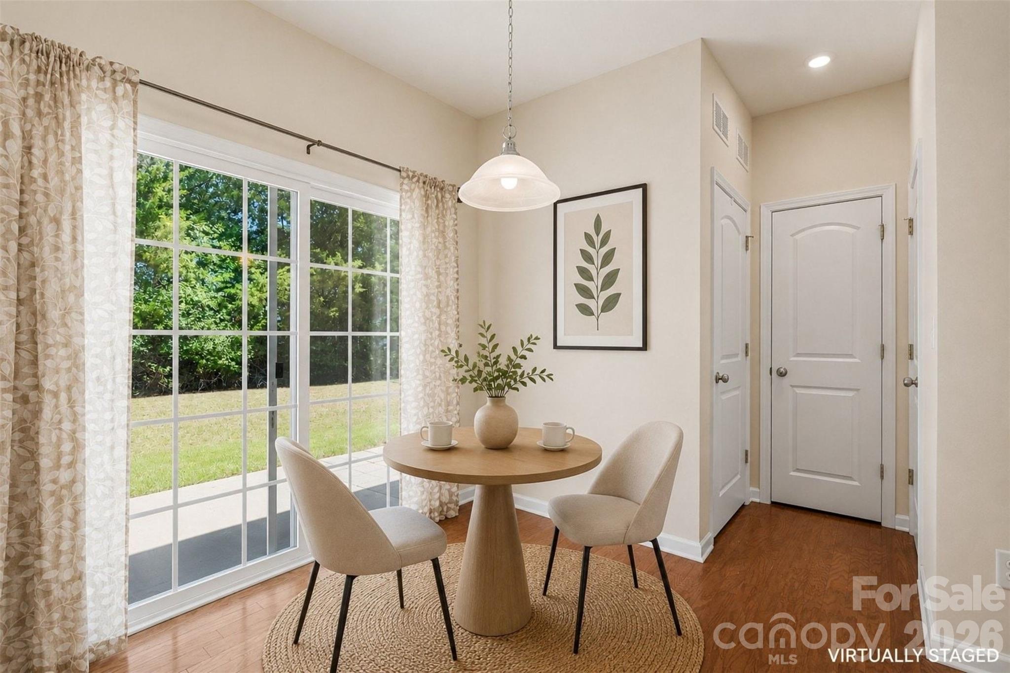 13635 Browhill Lane — Charlotte