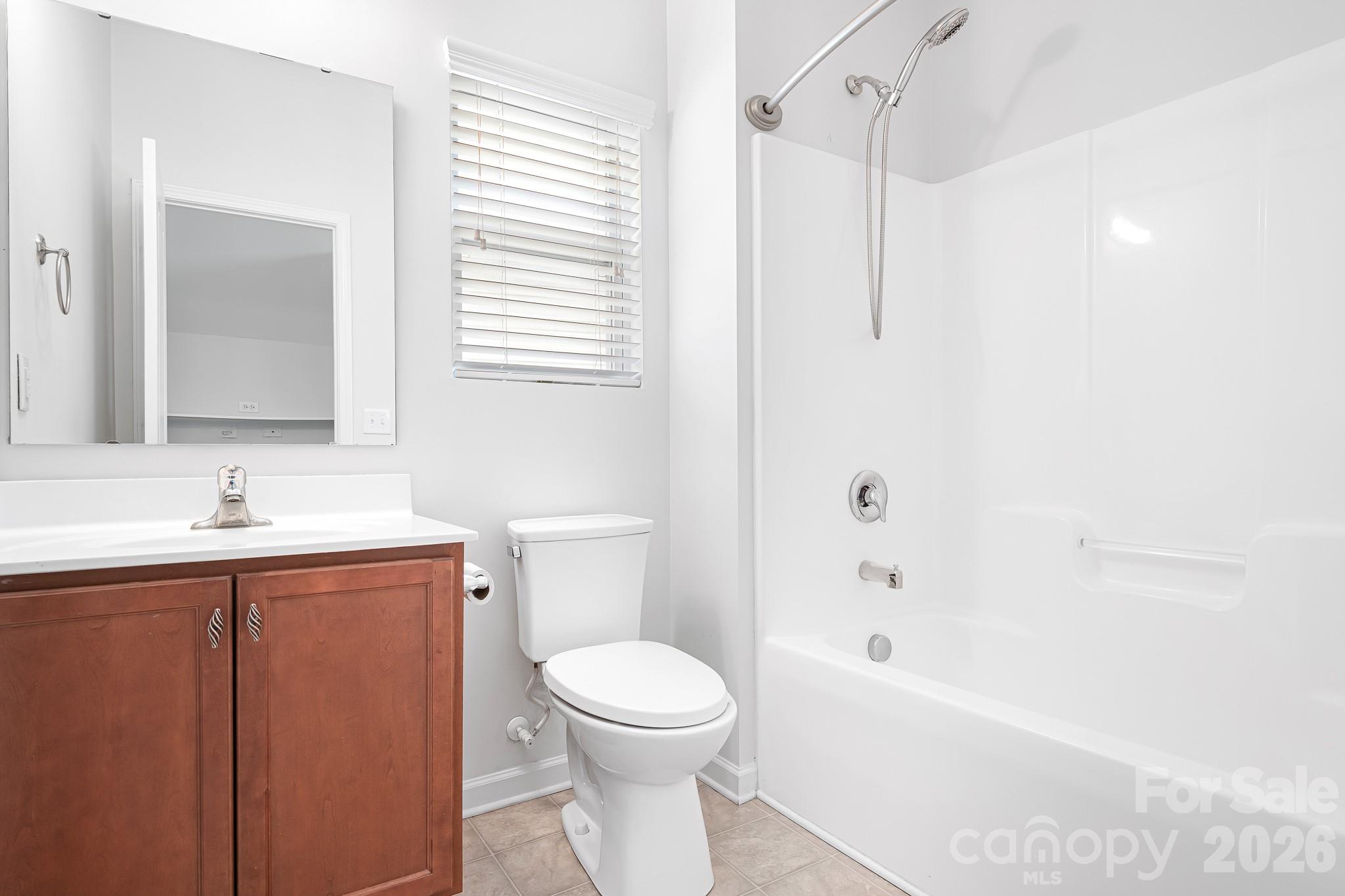 2059 Blue Iris Drive — Matthews