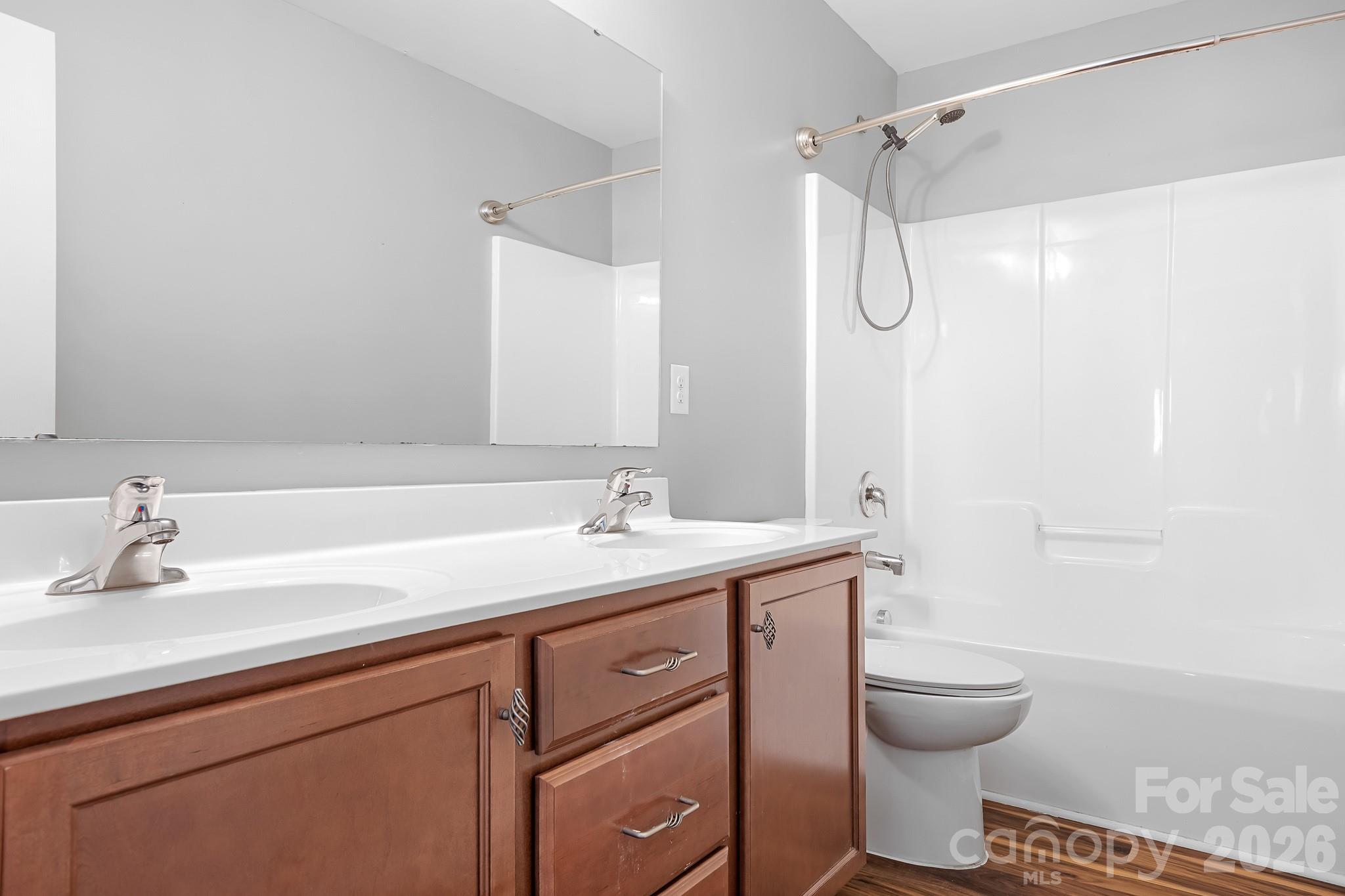 2059 Blue Iris Drive — Matthews