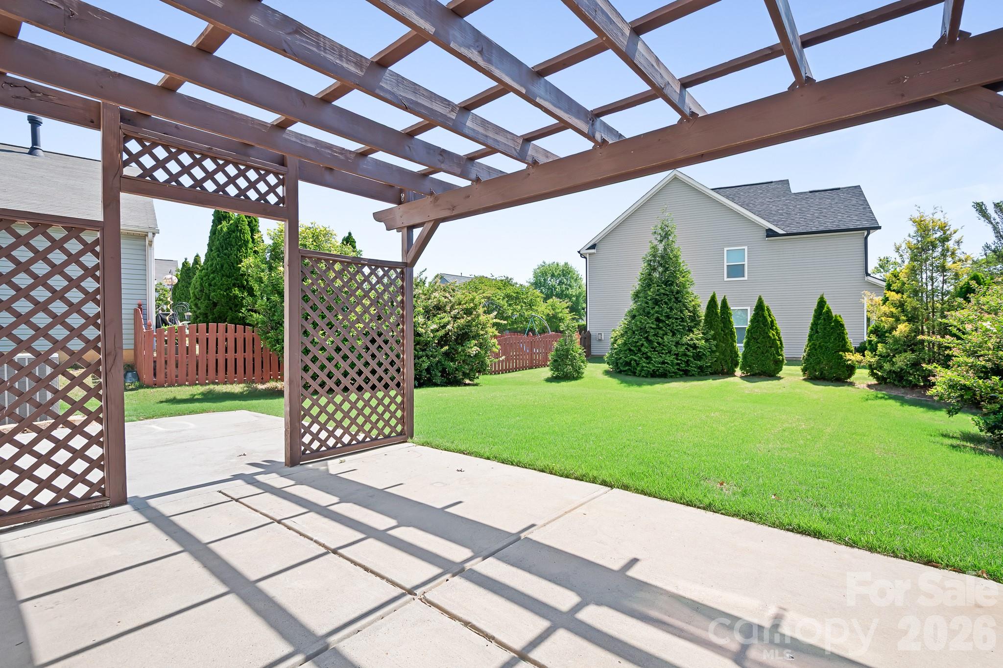2059 Blue Iris Drive — Matthews