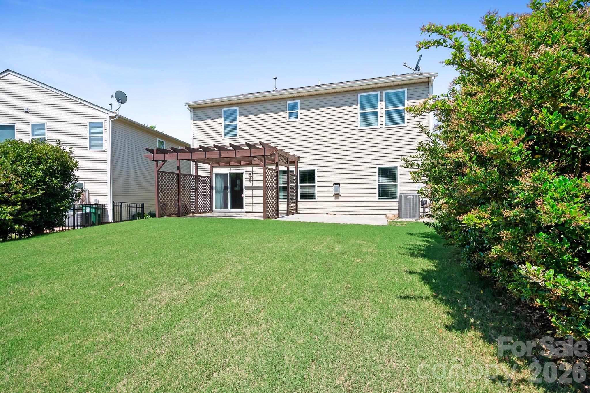 2059 Blue Iris Drive — Matthews
