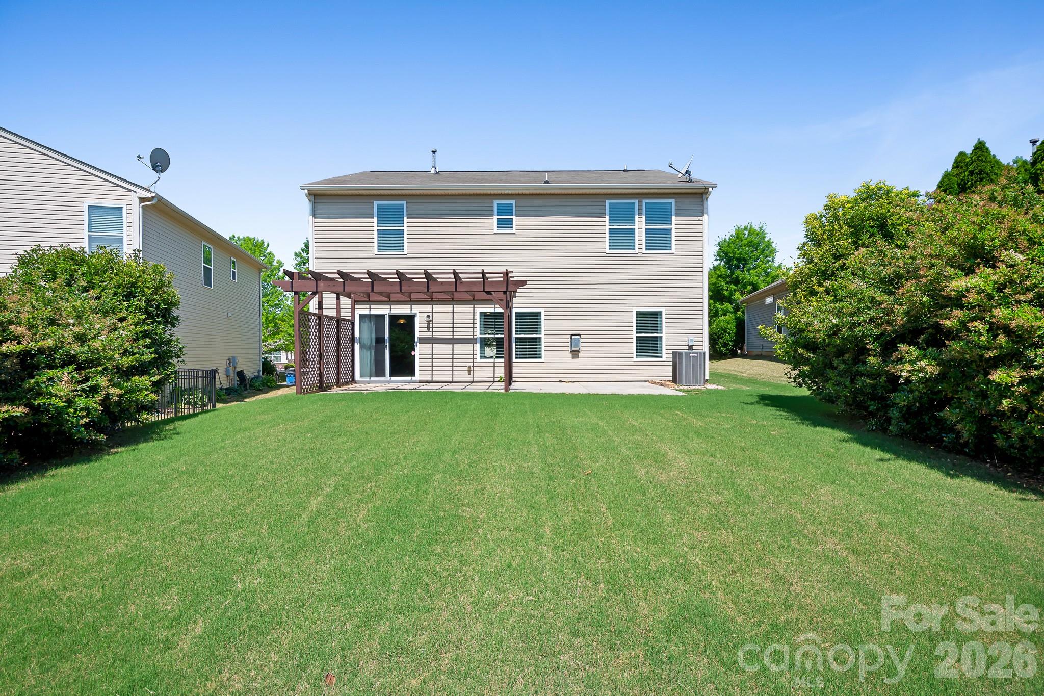 2059 Blue Iris Drive — Matthews