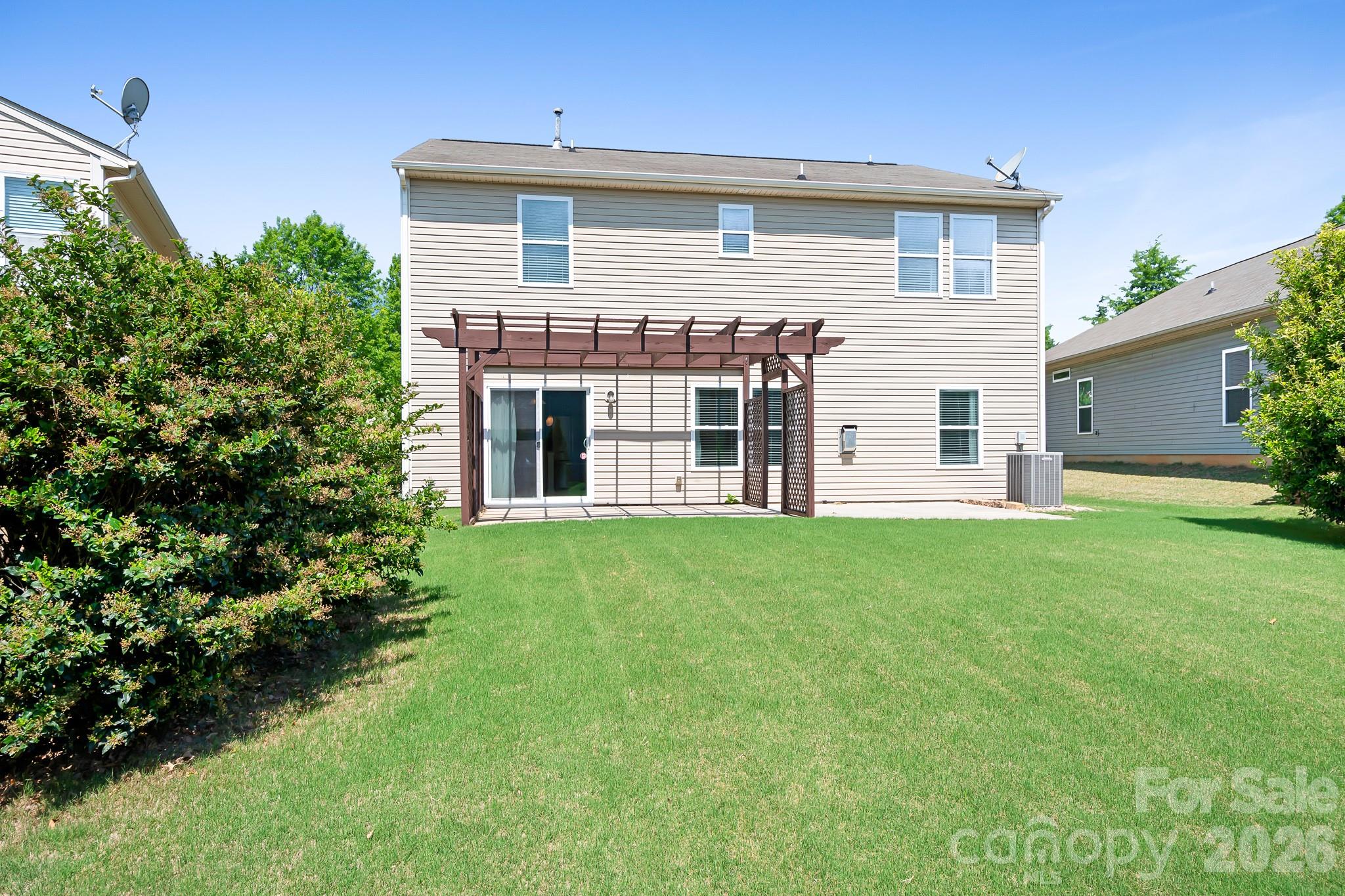 2059 Blue Iris Drive — Matthews