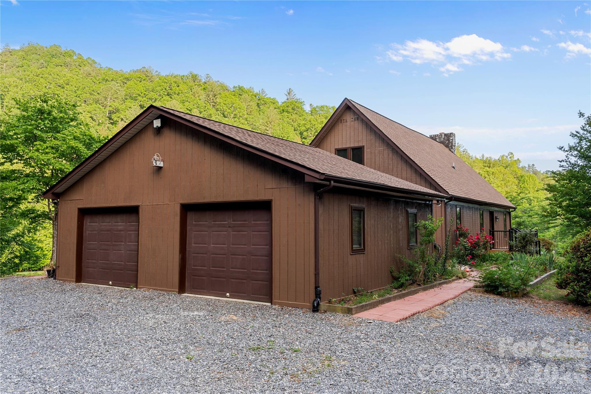 6029 Mulberry Church Road — Lenoir